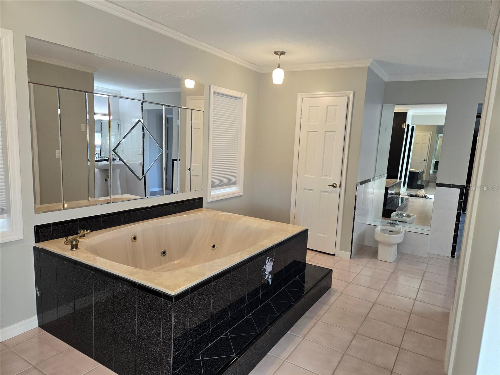 Tierra Verde, Florida, 33715, United States, 4 Bedrooms Bedrooms, ,5 BathroomsBathrooms,Residential,Active,1963248