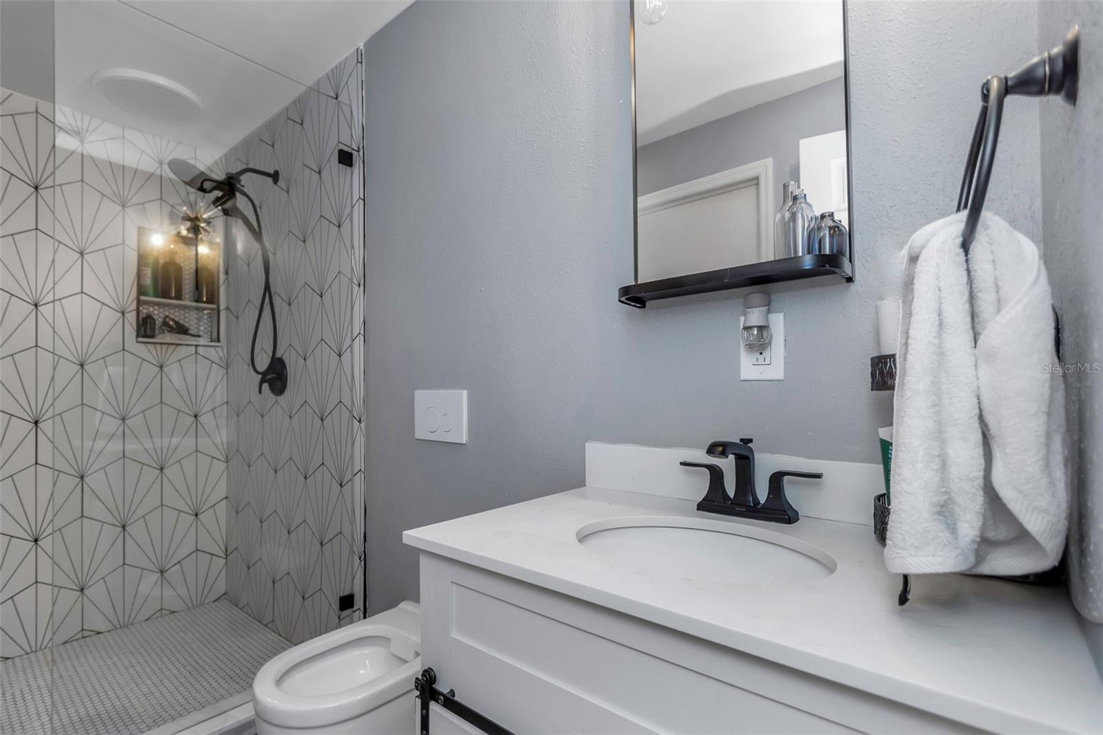 St Petersburg, Florida, 33702, United States, 5 Bedrooms Bedrooms, ,4 BathroomsBathrooms,Residential,Active,1920242