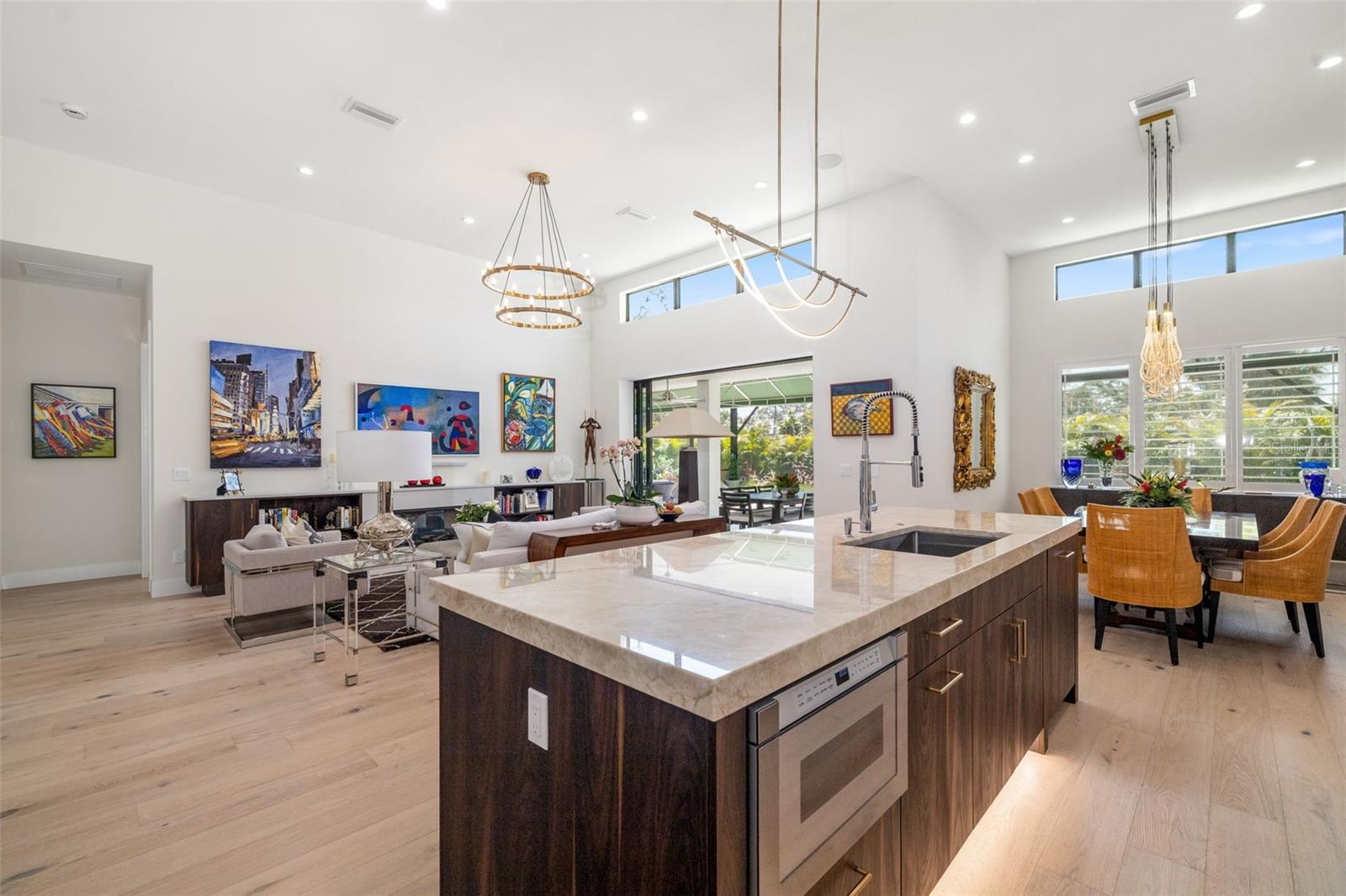 Sarasota, Florida, 34231, United States, 4 Bedrooms Bedrooms, ,5 BathroomsBathrooms,Residential,Active,1773507