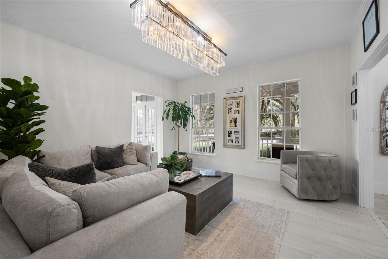 Alachua, Florida, 32615, United States, 5 Bedrooms Bedrooms, ,7 BathroomsBathrooms,Residential,Active,2009170