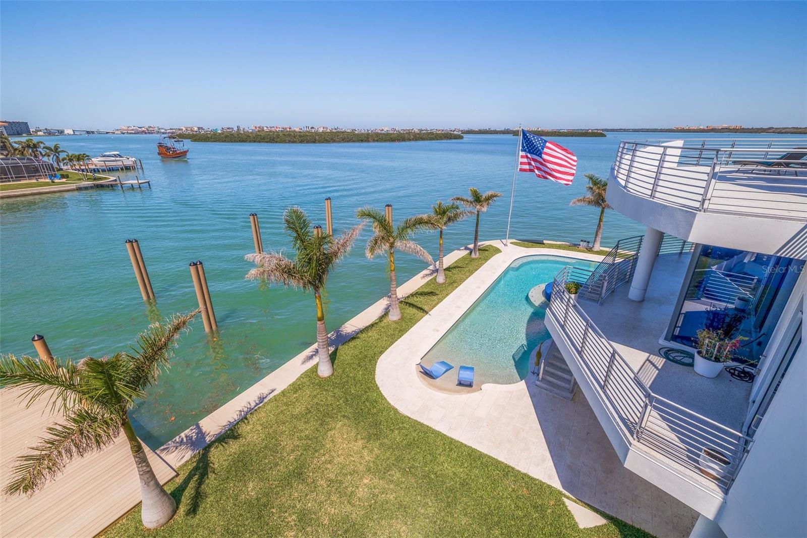 Treasure Island, Florida, 33706, United States, ,7 BathroomsBathrooms,Residential,Active,1772746