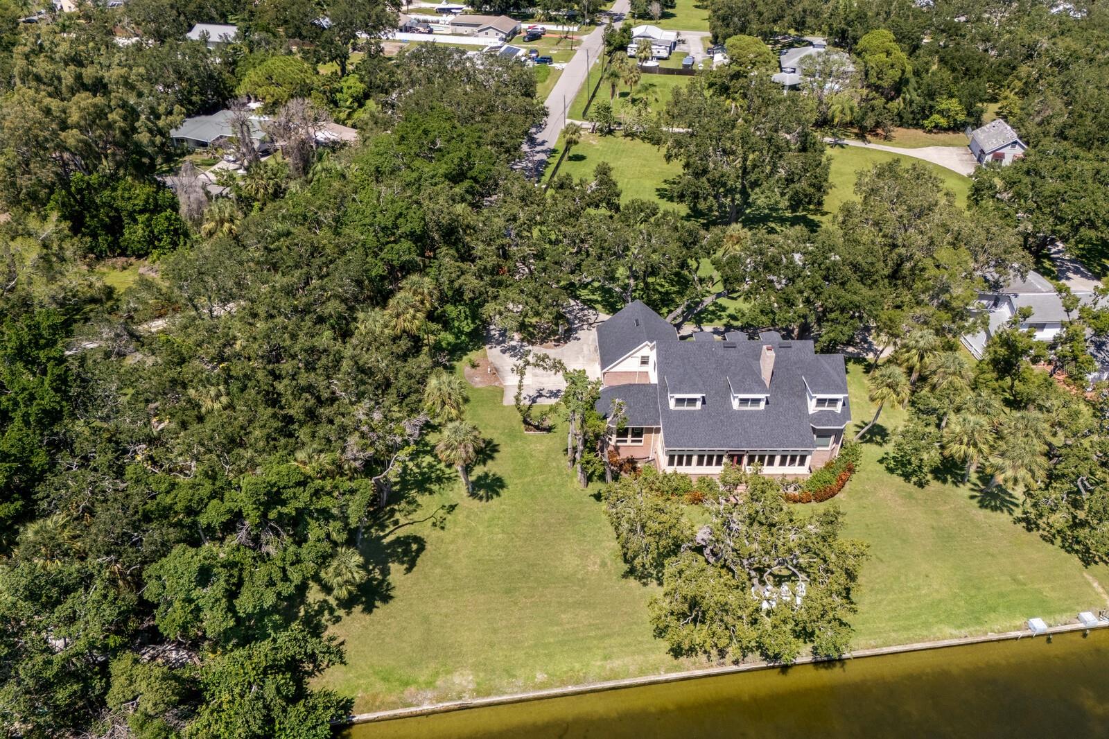 Palmetto, Florida, 34221, United States, 3 Bedrooms Bedrooms, ,4 BathroomsBathrooms,Residential,Active,1952285