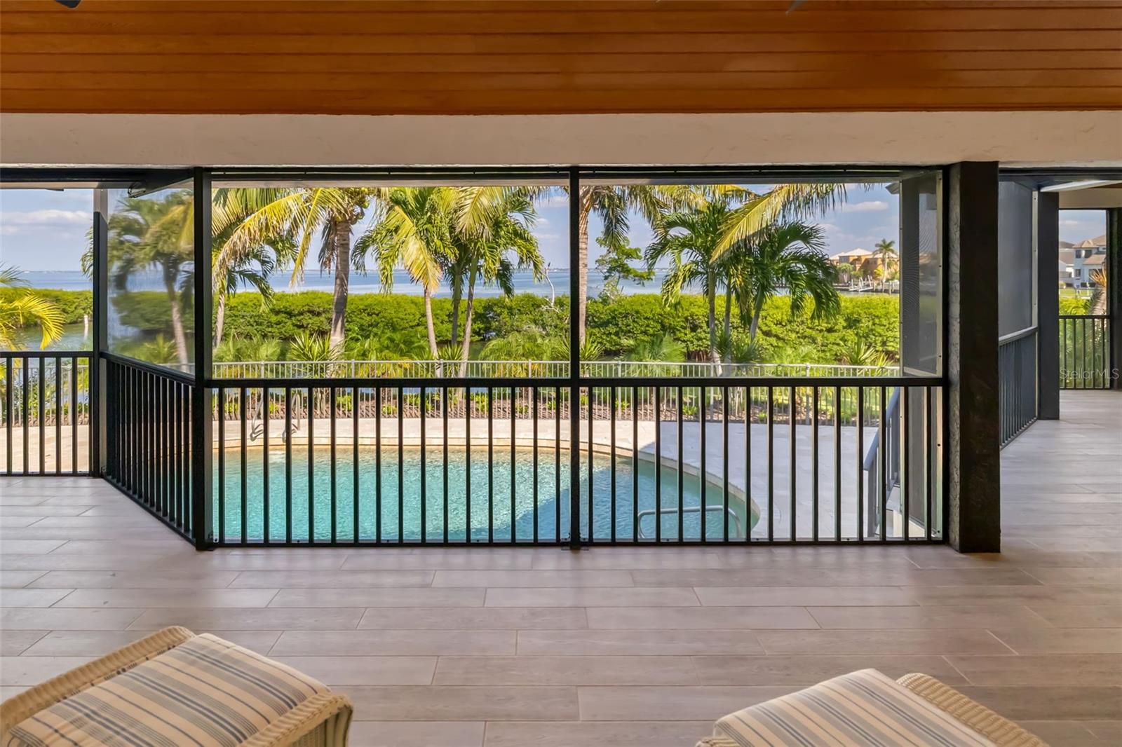 Longboat Key, Florida, 34228, United States, 3 Bedrooms Bedrooms, ,4 BathroomsBathrooms,Residential,Active,1995265