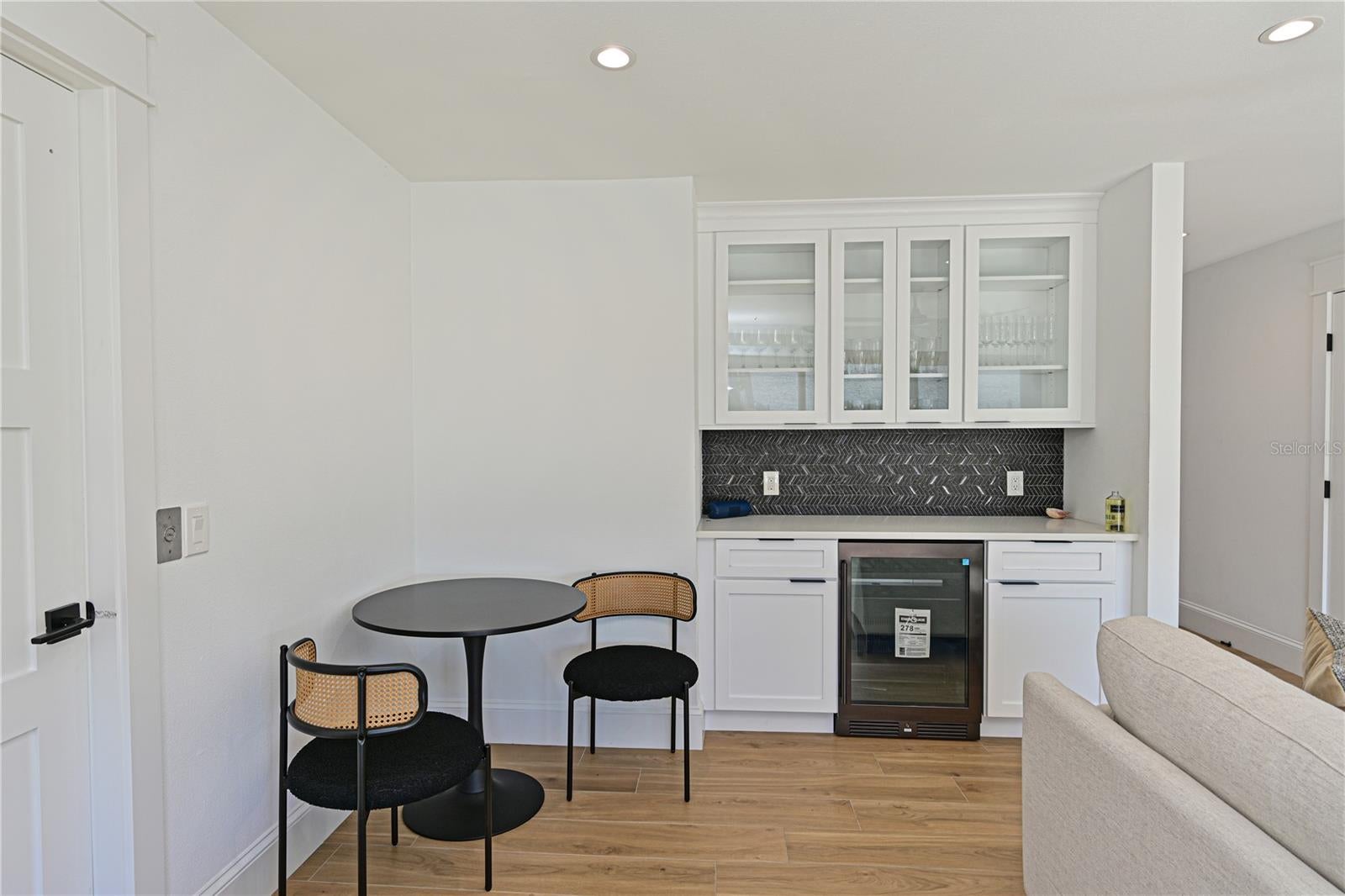 Holmes Beach, Florida, 34217, United States, 4 Bedrooms Bedrooms, ,4 BathroomsBathrooms,Residential,Active,1995267