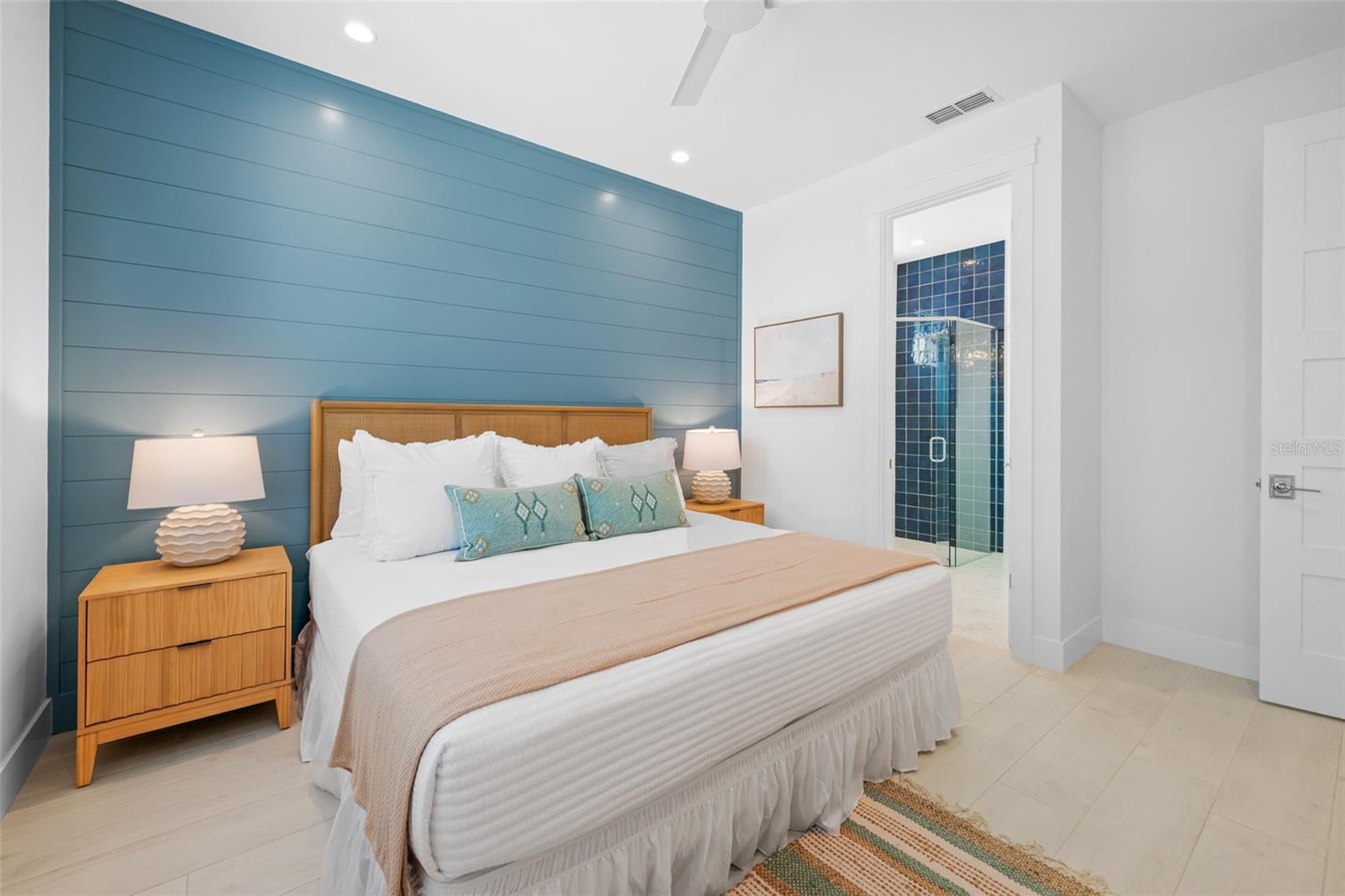 Sarasota, Florida, 34236, United States, 8 Bedrooms Bedrooms, ,10 BathroomsBathrooms,Residential,Active,2006955