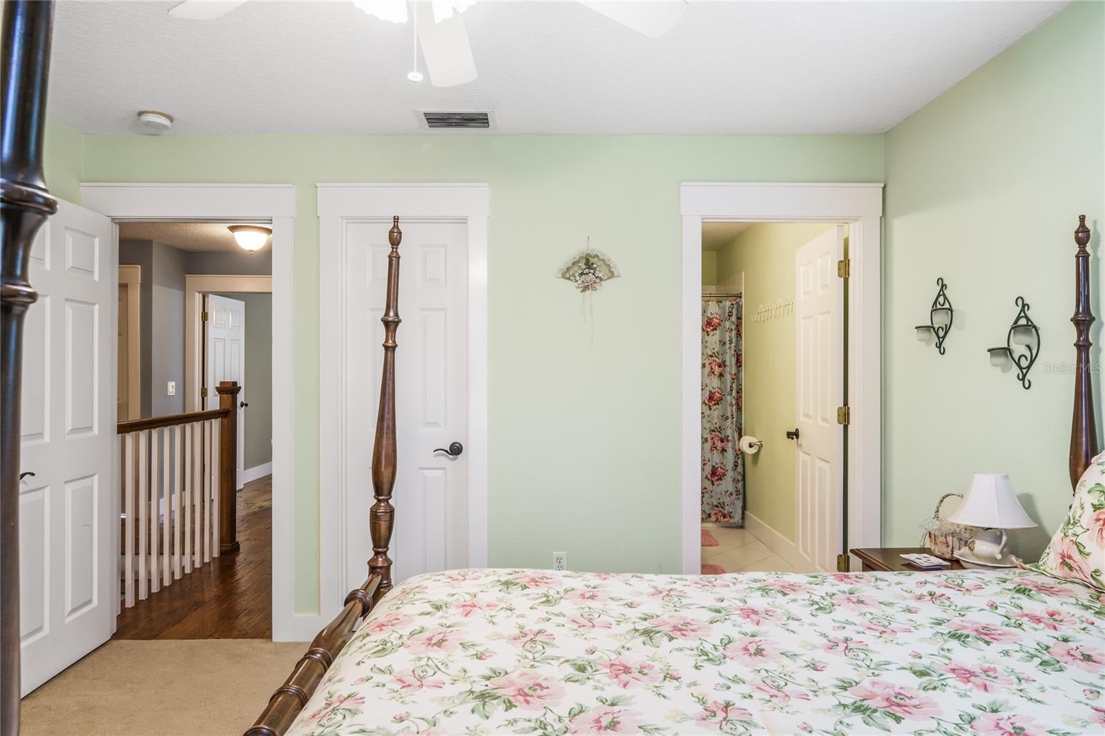 Umatilla, Florida, 32784, United States, 4 Bedrooms Bedrooms, ,4 BathroomsBathrooms,Residential,Active,1859381