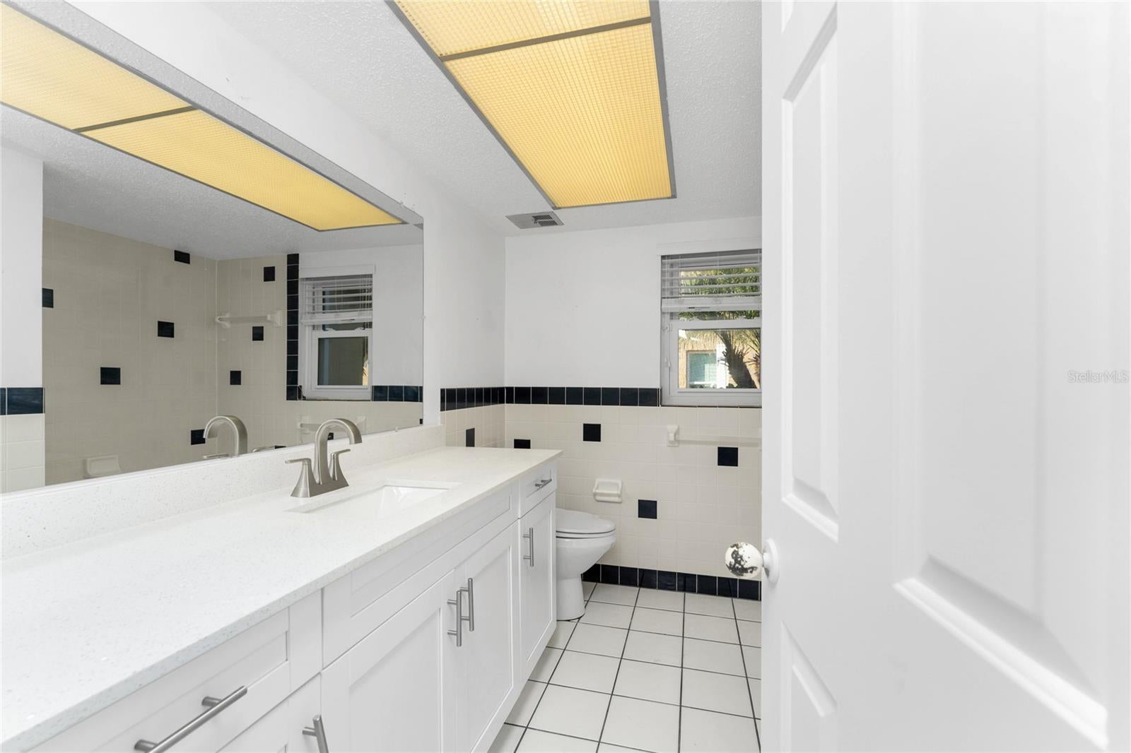 Port Charlotte, Florida, 33952, United States, 5 Bedrooms Bedrooms, ,5 BathroomsBathrooms,Residential,Active,2010210