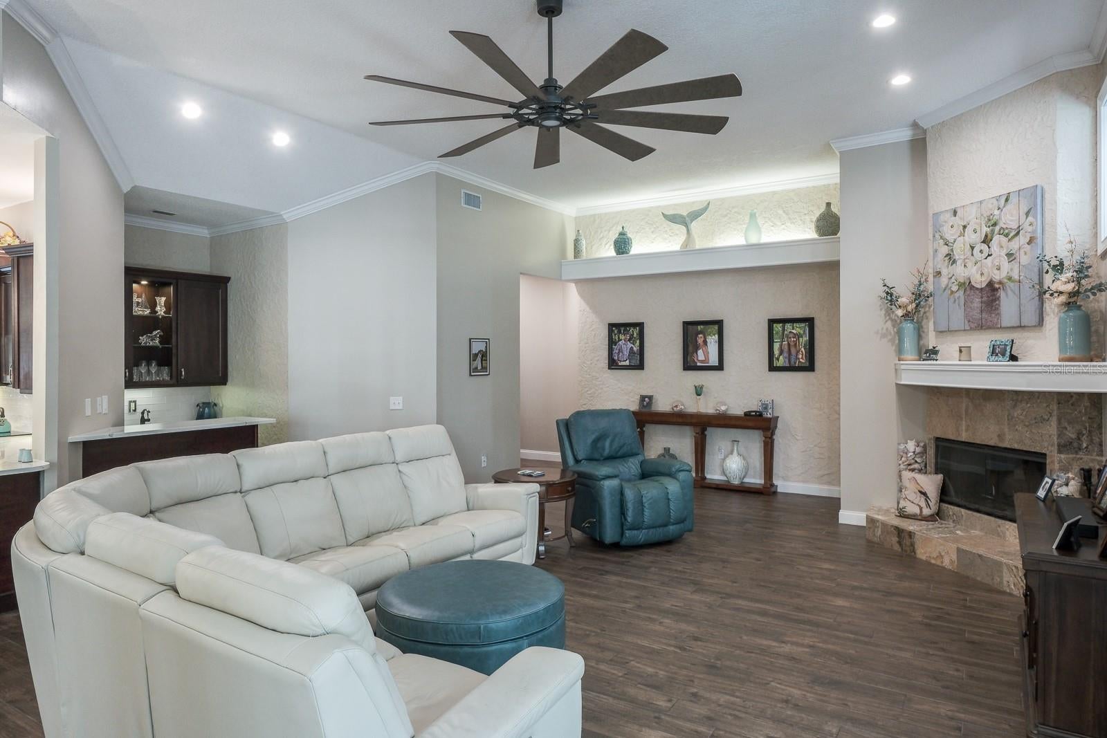 Oldsmar, Florida, 34677, United States, 5 Bedrooms Bedrooms, ,4 BathroomsBathrooms,Residential,Active,2009416