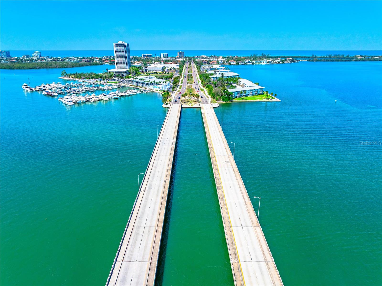 Sarasota, Florida, 34236, United States, 5 Bedrooms Bedrooms, ,6 BathroomsBathrooms,Residential,Active,1834475