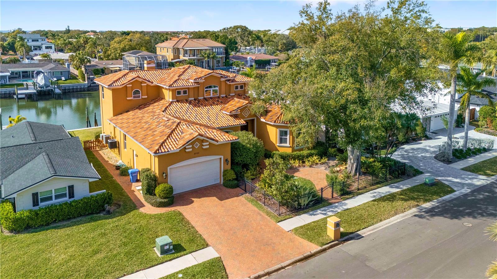 Tampa, Florida, 33634, United States, 5 Bedrooms Bedrooms, ,4 BathroomsBathrooms,Residential,Active,2012814