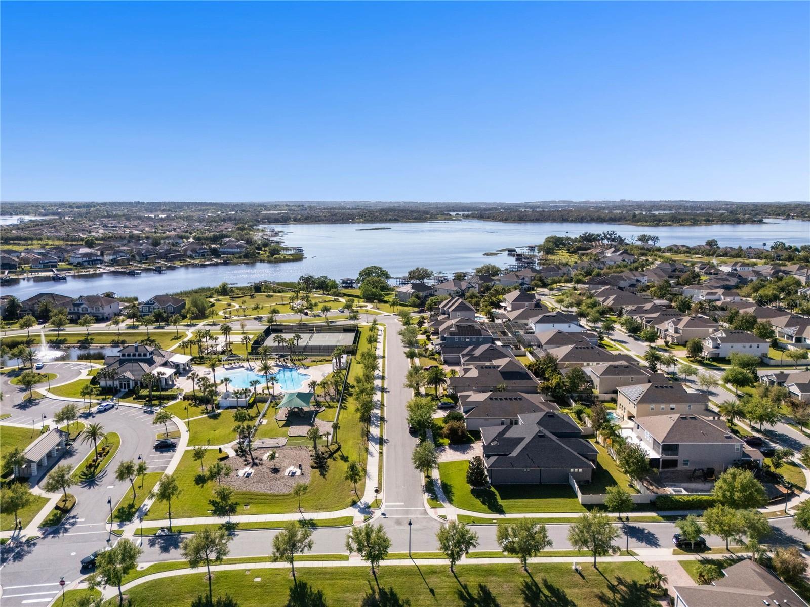 Winter Garden, Florida, 34787, United States, 5 Bedrooms Bedrooms, ,5 BathroomsBathrooms,Residential,Active,1742084