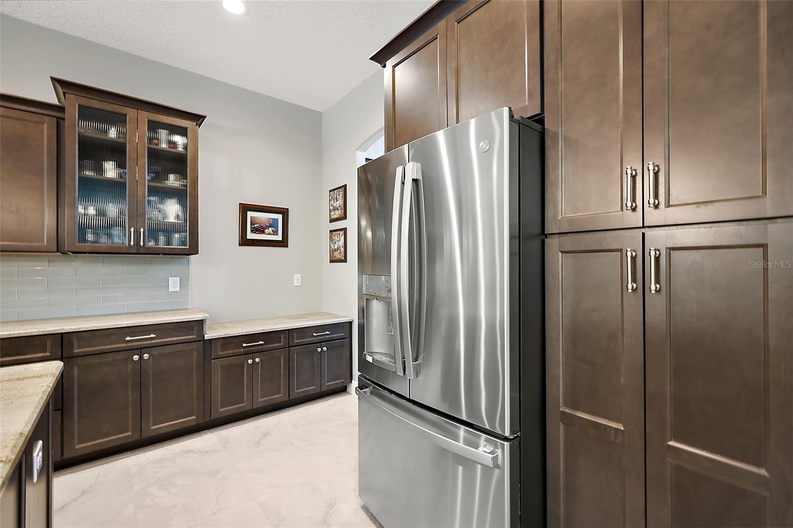 Lady Lake, Florida, 32159, United States, 5 Bedrooms Bedrooms, ,3 BathroomsBathrooms,Residential,Active,1985870