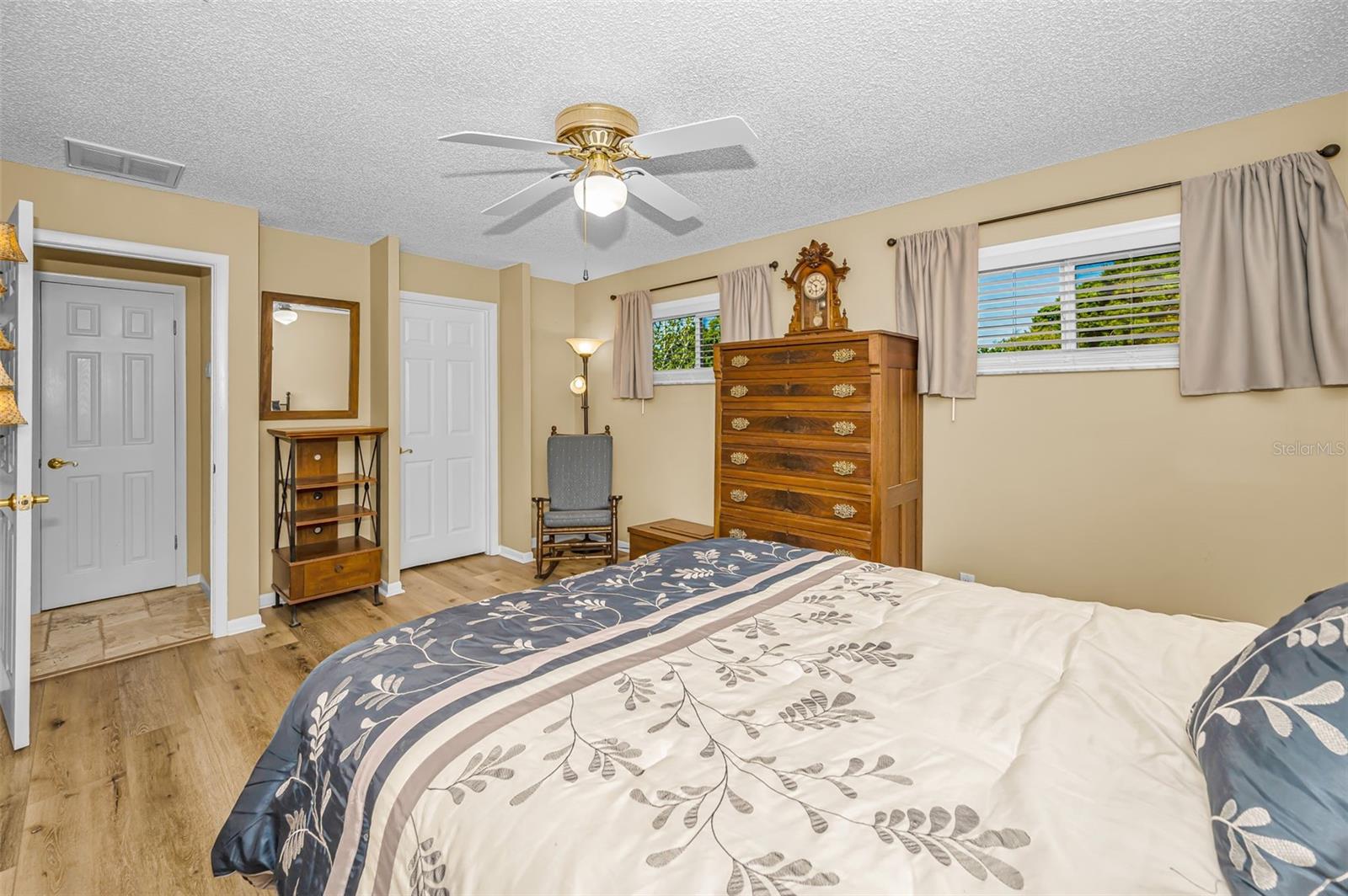 Palm Harbor, Florida, 34683, United States, 4 Bedrooms Bedrooms, ,4 BathroomsBathrooms,Residential,Active,2036020
