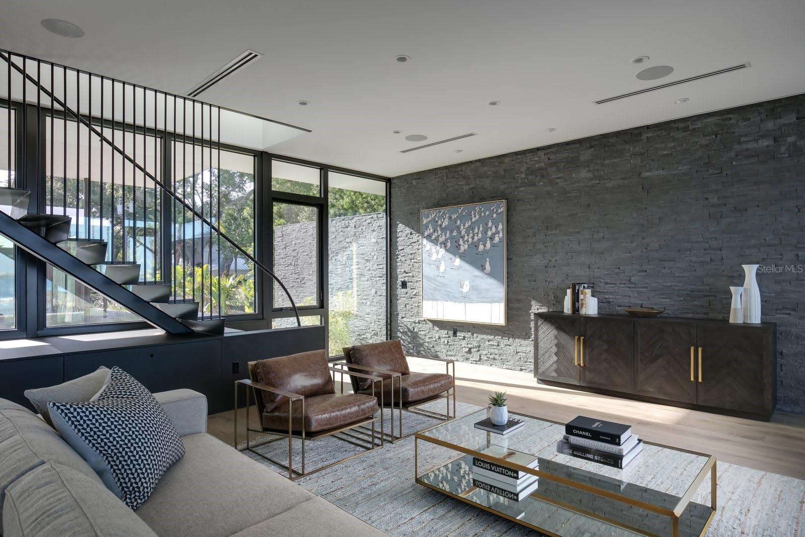 Sarasota, Florida, 34239, United States, 5 Bedrooms Bedrooms, ,5 BathroomsBathrooms,Residential,Active,2011197