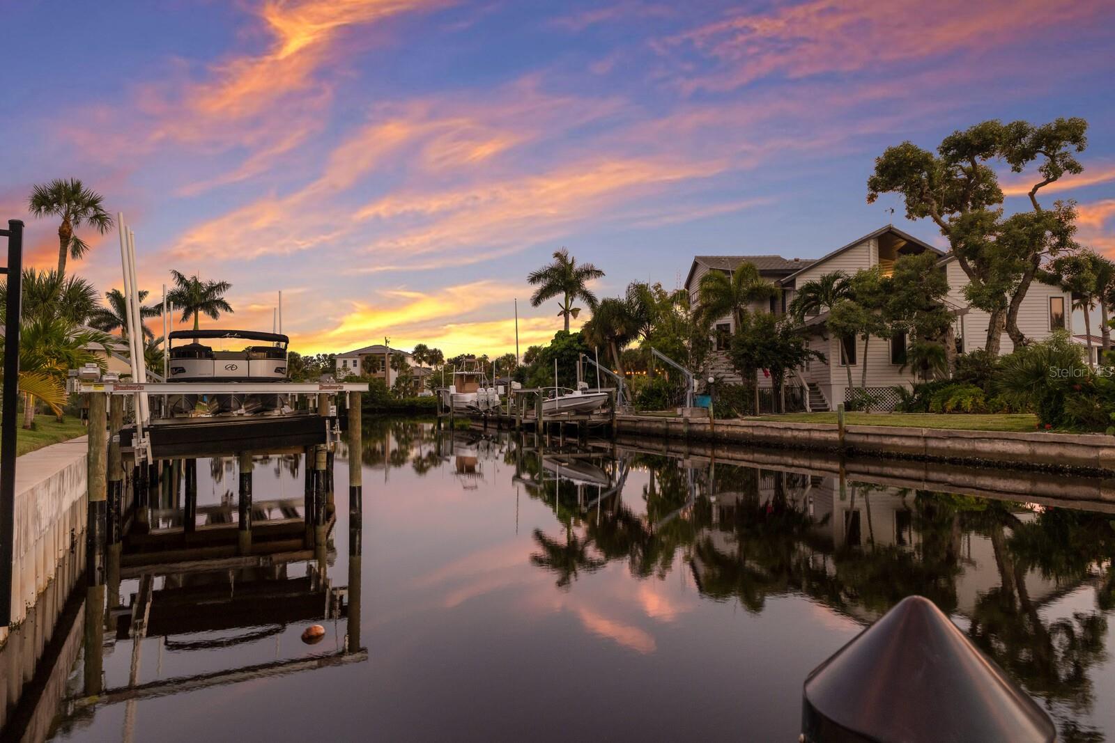 Sarasota, Florida, 34242, United States, 4 Bedrooms Bedrooms, ,6 BathroomsBathrooms,Residential,Active,1941333