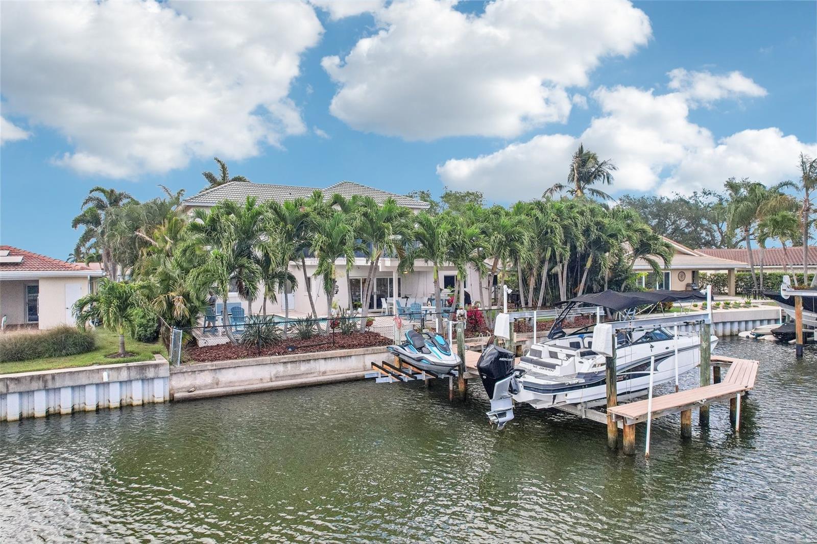 St Petersburg, Florida, 33703, United States, 5 Bedrooms Bedrooms, ,3 BathroomsBathrooms,Residential,Active,2051998