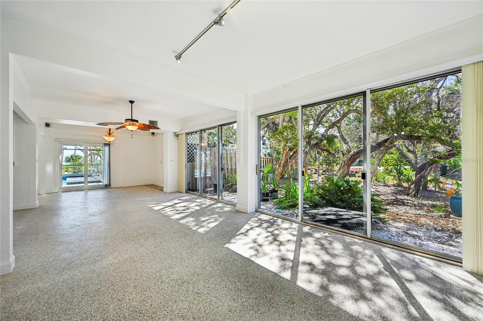 Englewood, Florida, 34223, United States, 3 Bedrooms Bedrooms, ,2 BathroomsBathrooms,Residential,Active,1972148