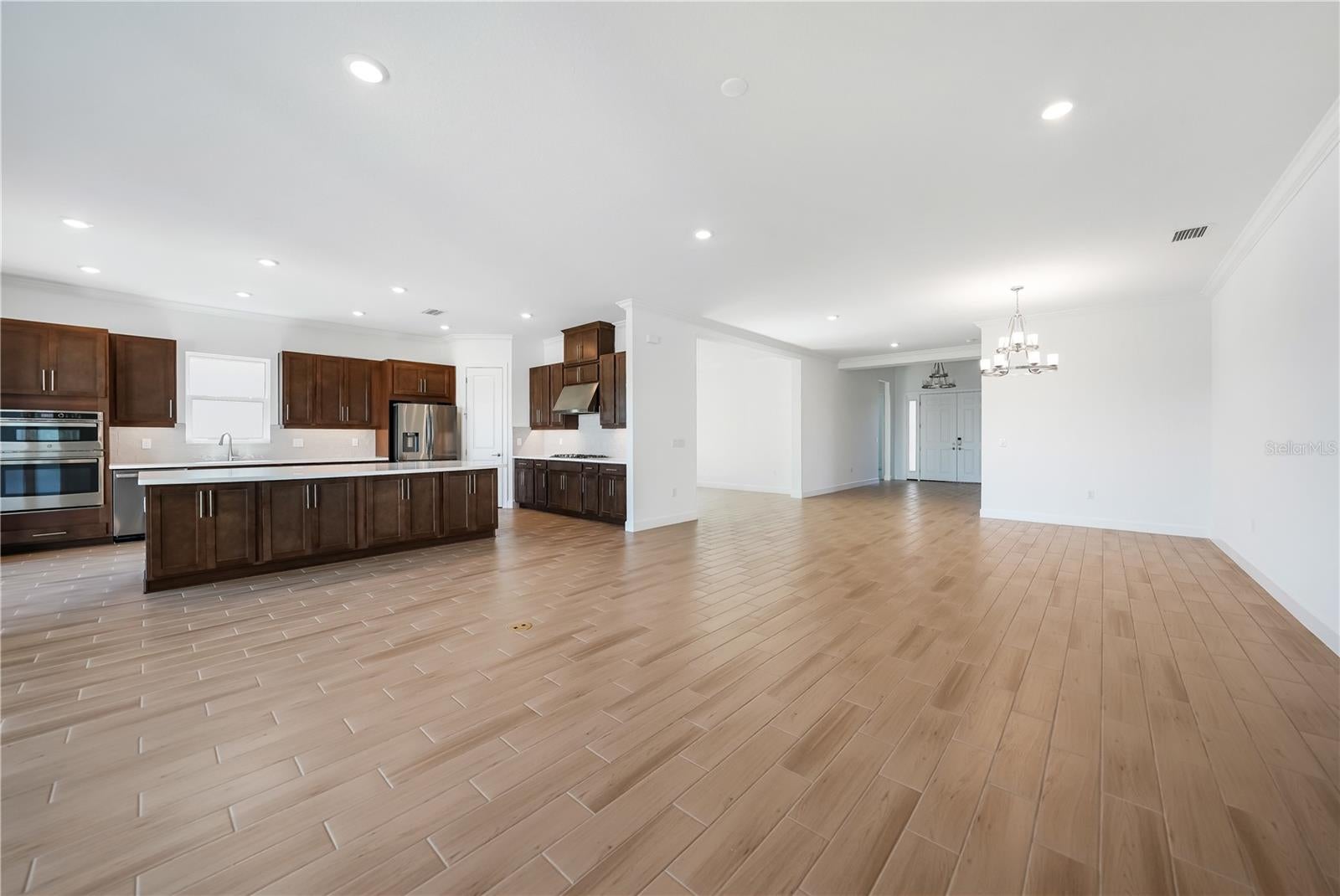 Sarasota, Florida, 34241, United States, 4 Bedrooms Bedrooms, ,3 BathroomsBathrooms,Residential,Active,1990635