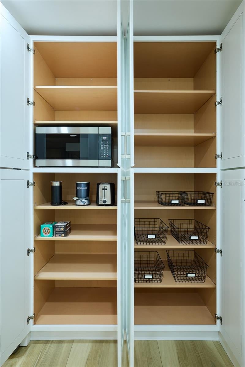 Orlando, Florida, 32801, United States, ,4 BathroomsBathrooms,Residential,Active,1703548