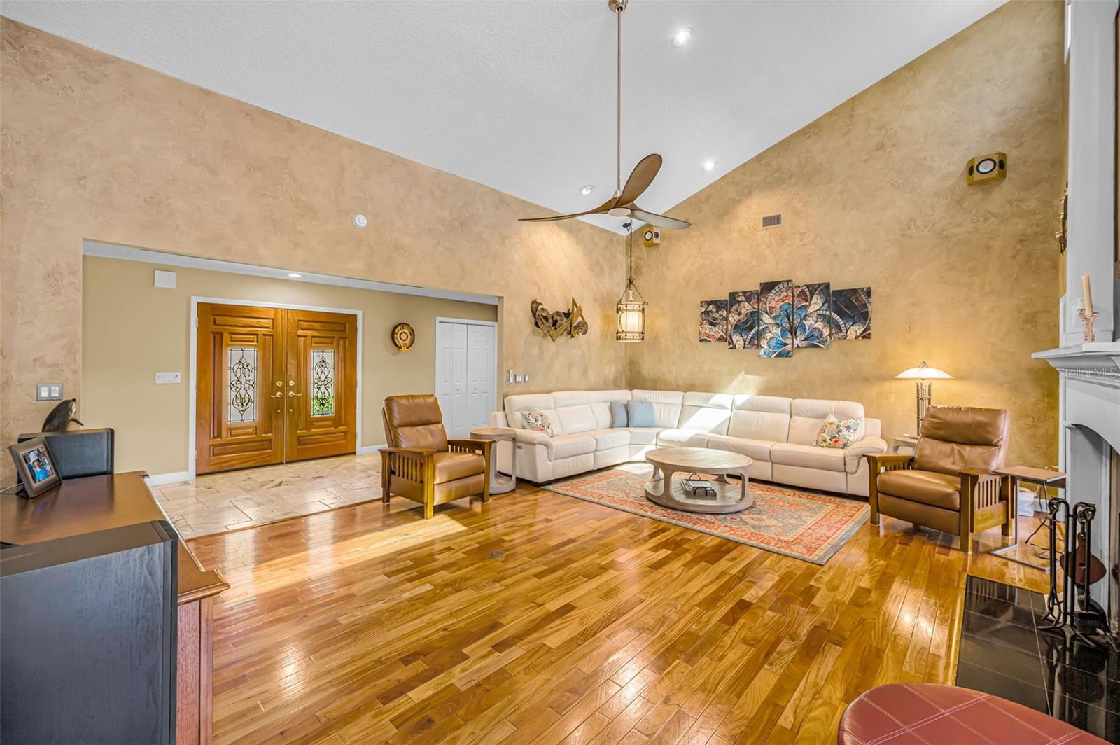Palm Harbor, Florida, 34683, United States, 4 Bedrooms Bedrooms, ,4 BathroomsBathrooms,Residential,Active,2036020