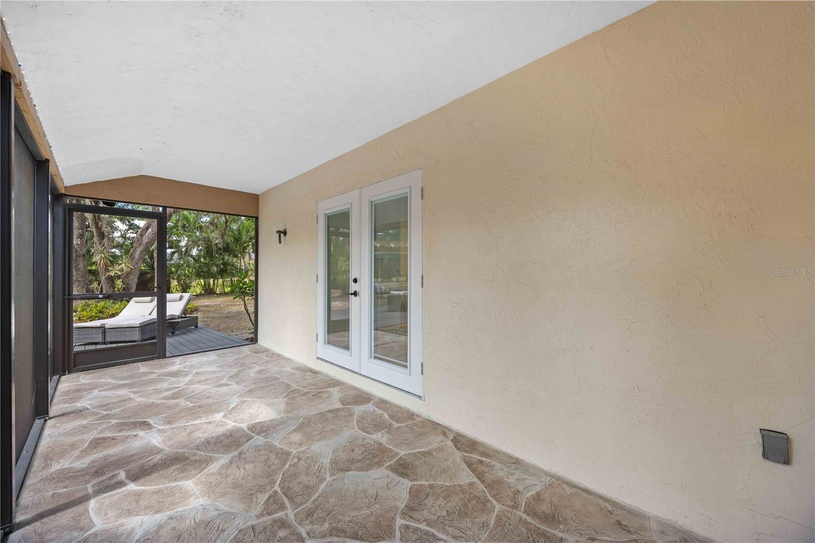 Sarasota, Florida, 34232, United States, 5 Bedrooms Bedrooms, ,3 BathroomsBathrooms,Residential,Active,1781510