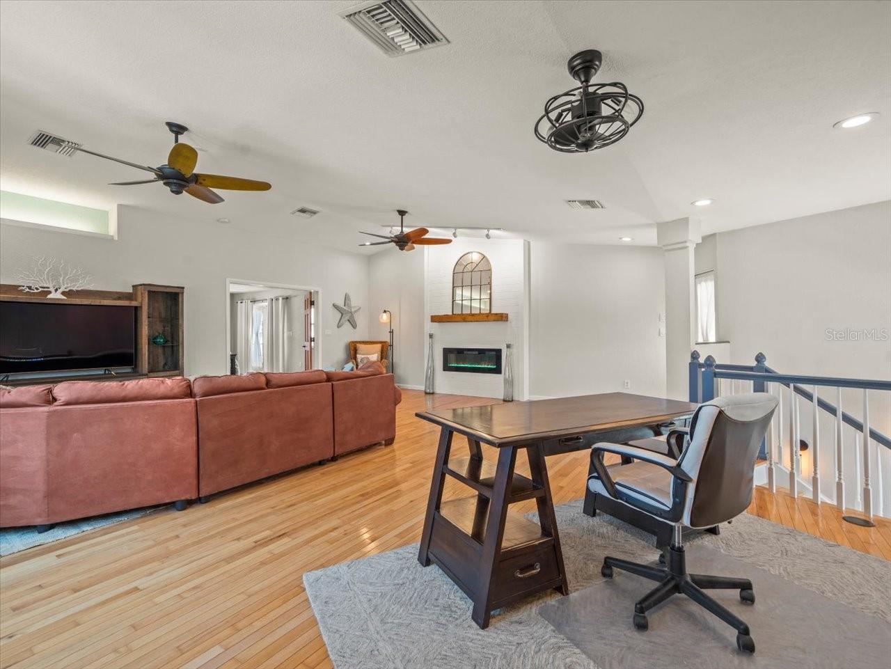 Redington Beach, Florida, 33708, United States, 3 Bedrooms Bedrooms, ,4 BathroomsBathrooms,Residential,Active,1936157