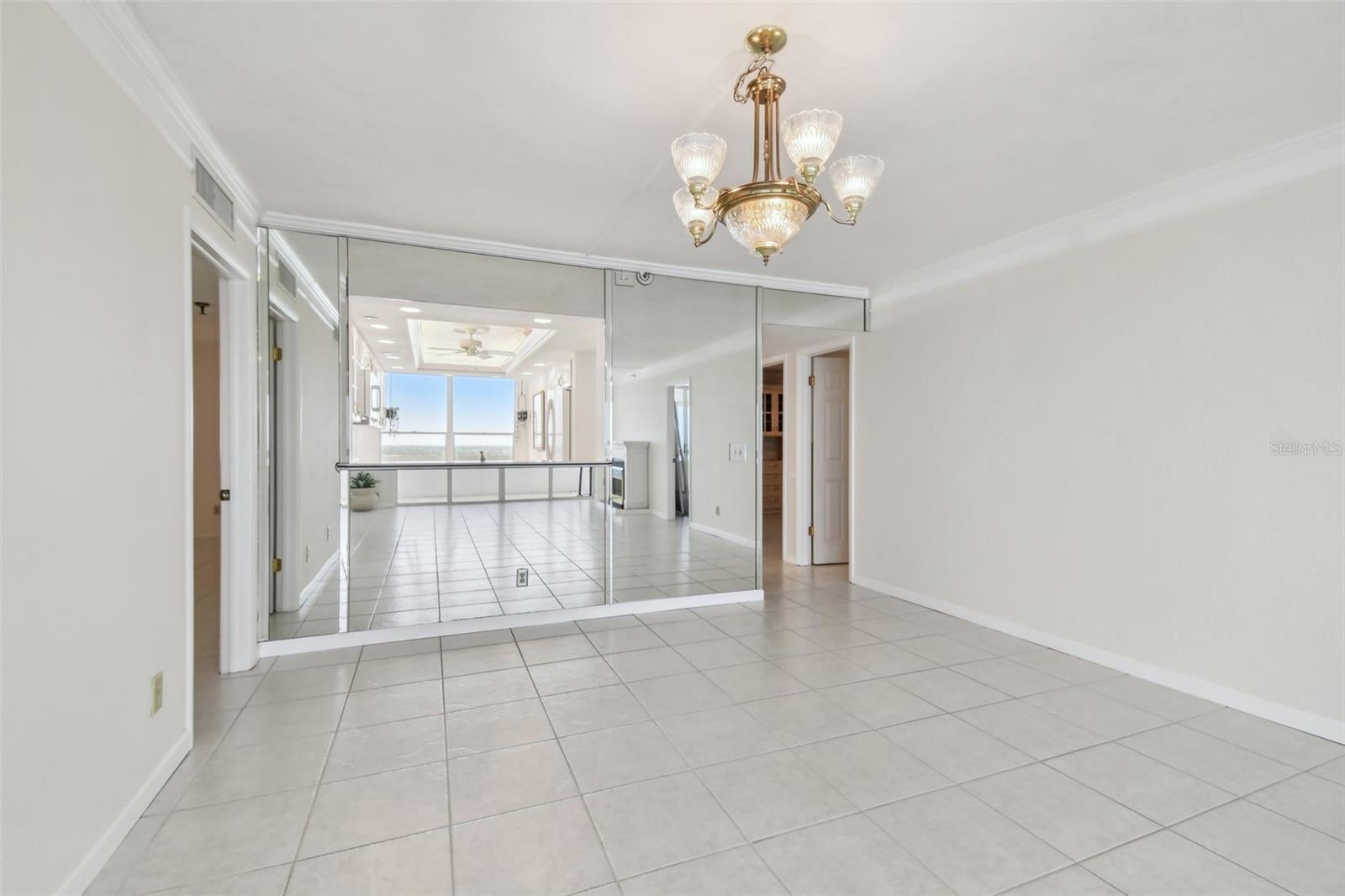 Redington Shores, Florida, 33708, United States, ,3 BathroomsBathrooms,Residential,Active,1824910