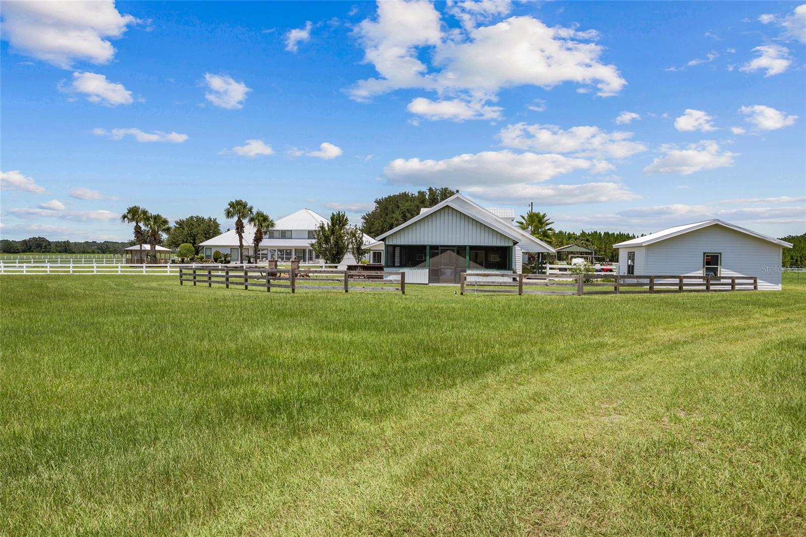 Lake City, Florida, 32024, United States, 3 Bedrooms Bedrooms, ,4 BathroomsBathrooms,Residential,Active,1929472