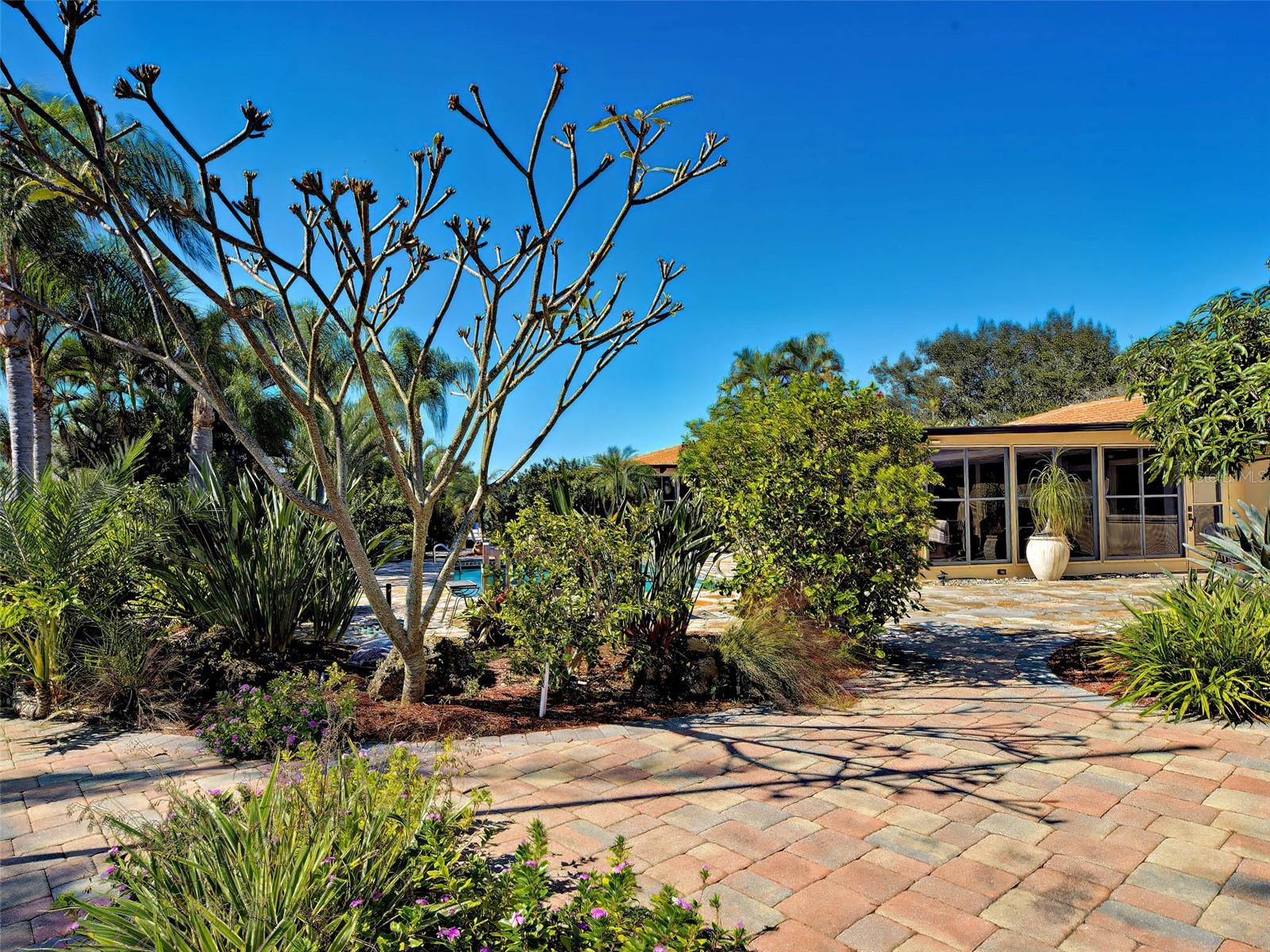 Port Charlotte, Florida, 33952, United States, 4 Bedrooms Bedrooms, ,5 BathroomsBathrooms,Residential,Active,1996574