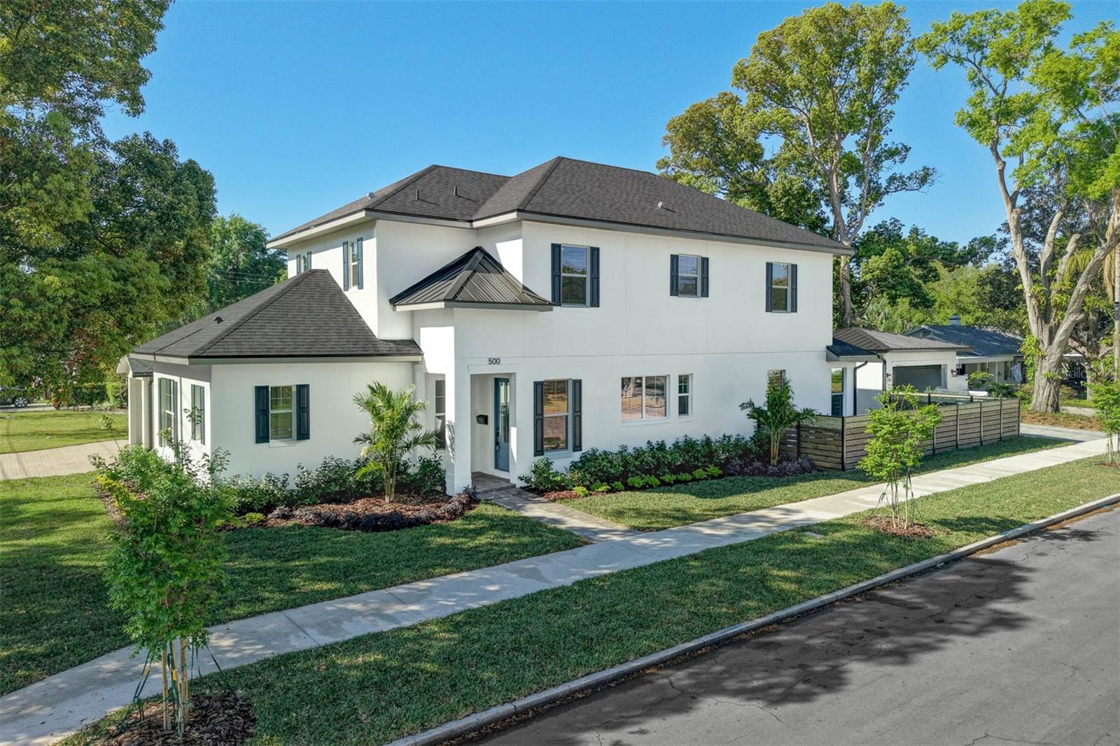 Orlando, Florida, 32804, United States, 5 Bedrooms Bedrooms, ,4 BathroomsBathrooms,Residential,Active,1702896 Orlando, Florida, 32804, United States, 5 Bedrooms Bedrooms, ,4 BathroomsBathrooms,Residential,Active,1702896