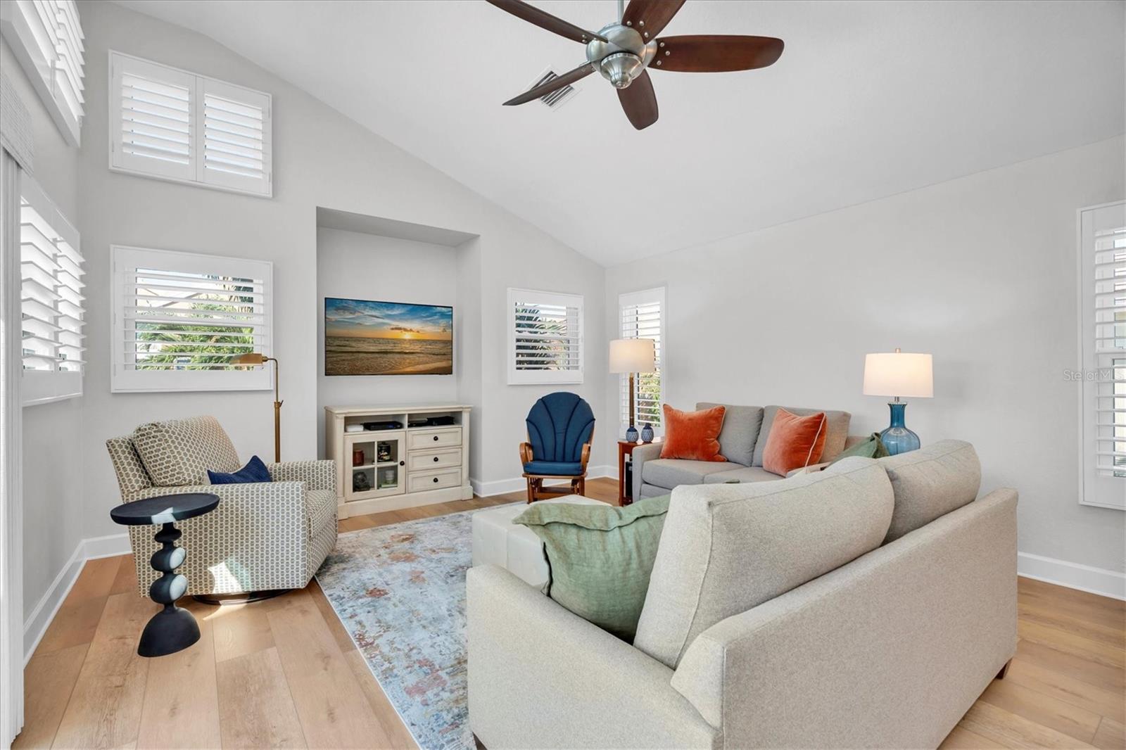 St Petersburg, Florida, 33711, United States, 3 Bedrooms Bedrooms, ,2 BathroomsBathrooms,Residential,Active,1988417