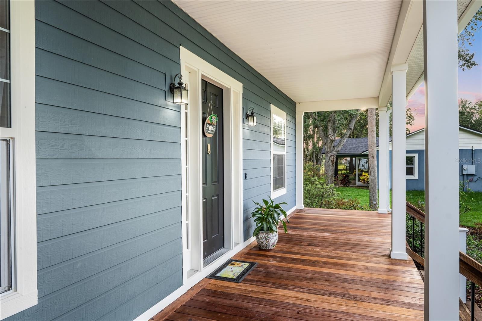 Umatilla, Florida, 32784, United States, 4 Bedrooms Bedrooms, ,4 BathroomsBathrooms,Residential,Active,1859381