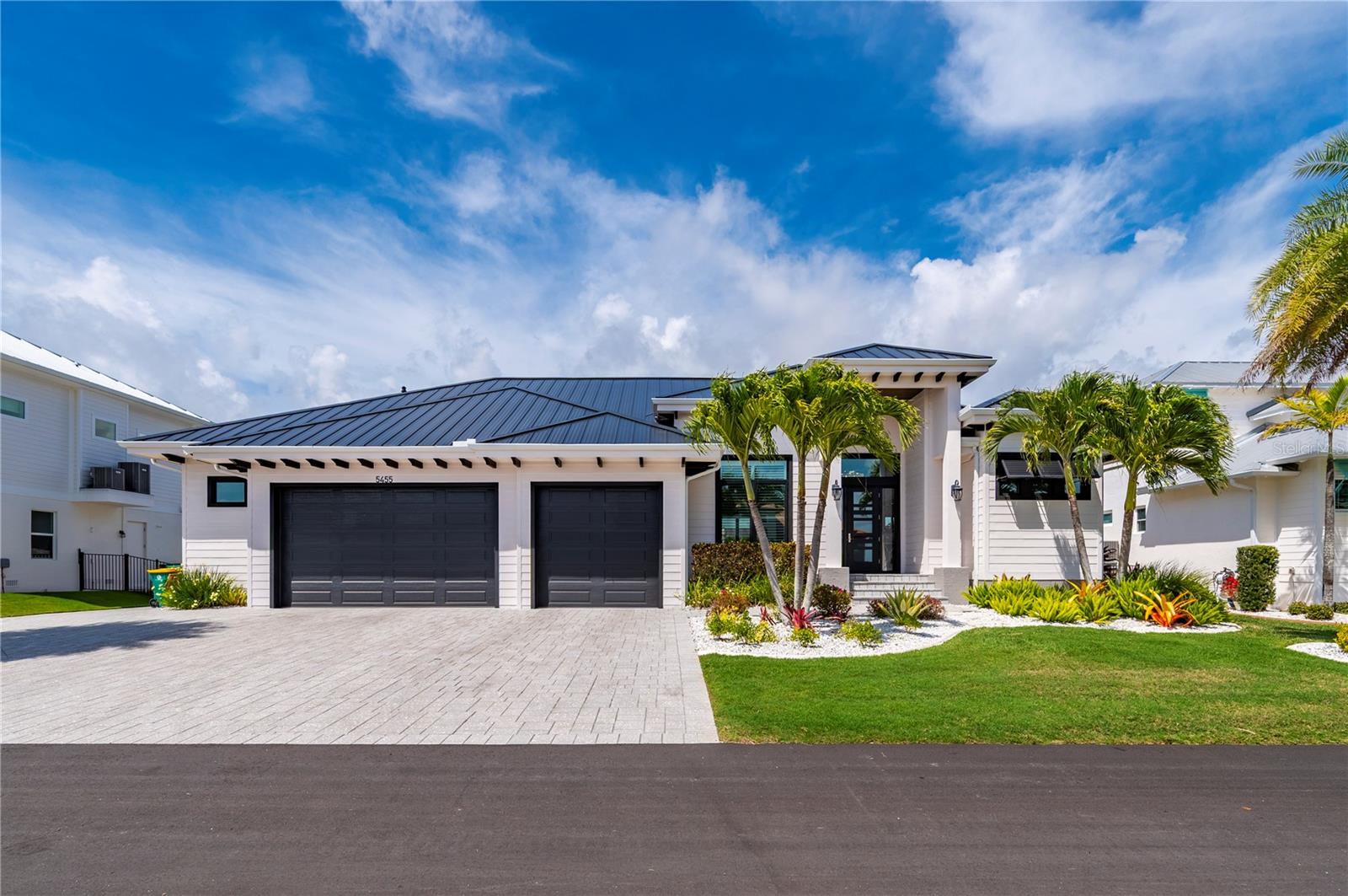 Punta Gorda, Florida, 33950, United States, 3 Bedrooms Bedrooms, ,4 BathroomsBathrooms,Residential,Active,2027312