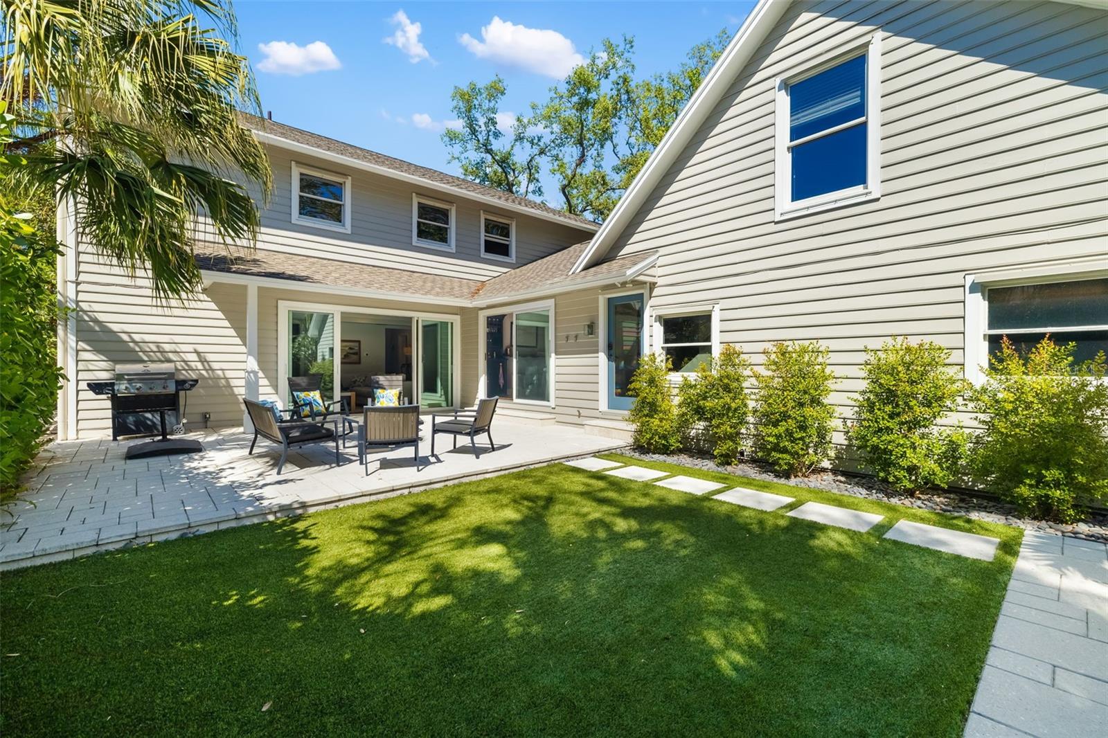 Sarasota, Florida, 34231, United States, 4 Bedrooms Bedrooms, ,4 BathroomsBathrooms,Residential,Active,1999174