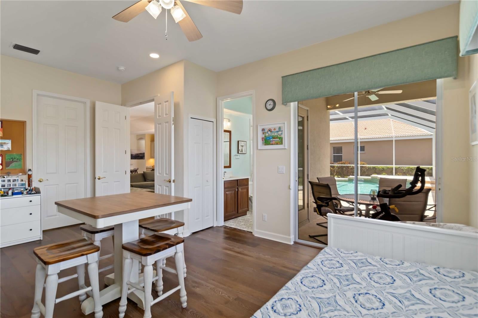Sarasota, Florida, 34238, United States, 4 Bedrooms Bedrooms, ,3 BathroomsBathrooms,Residential,Active,1844537