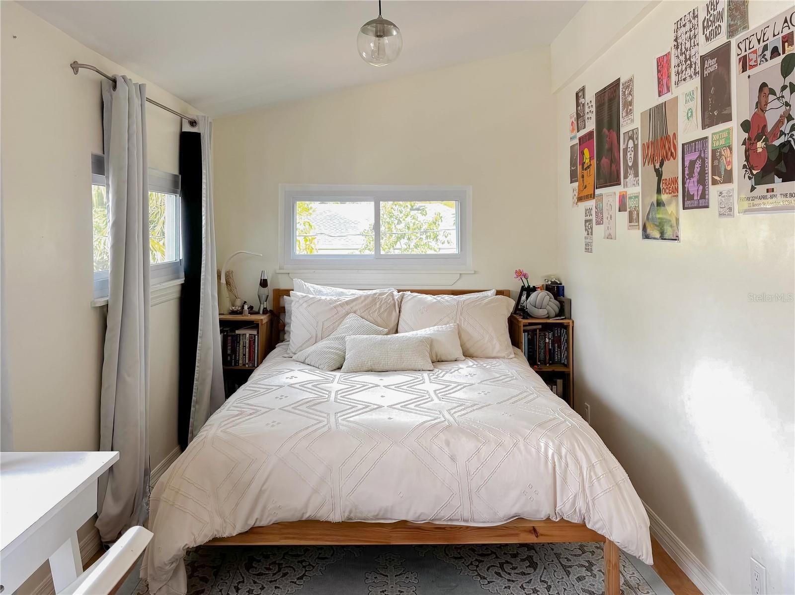 St Petersburg, Florida, 33705, United States, 6 Bedrooms Bedrooms, ,4 BathroomsBathrooms,Residential,Active,1986869