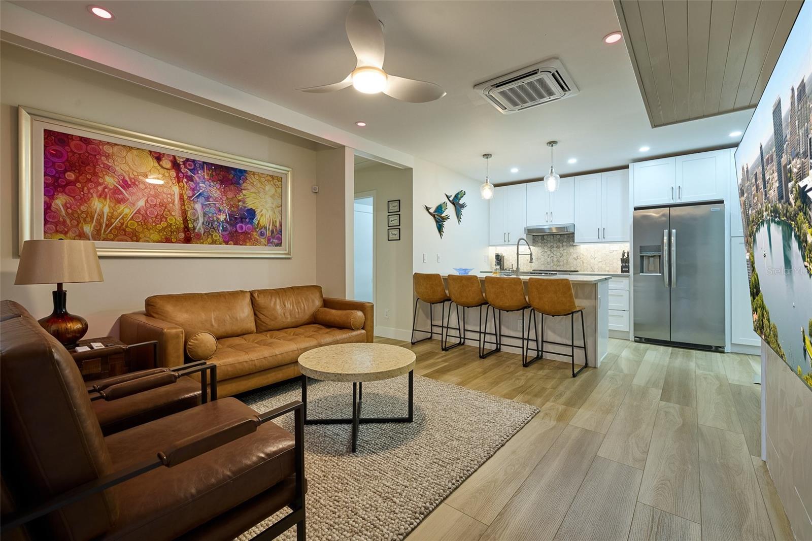 Orlando, Florida, 32801, United States, ,4 BathroomsBathrooms,Residential,Active,1703548