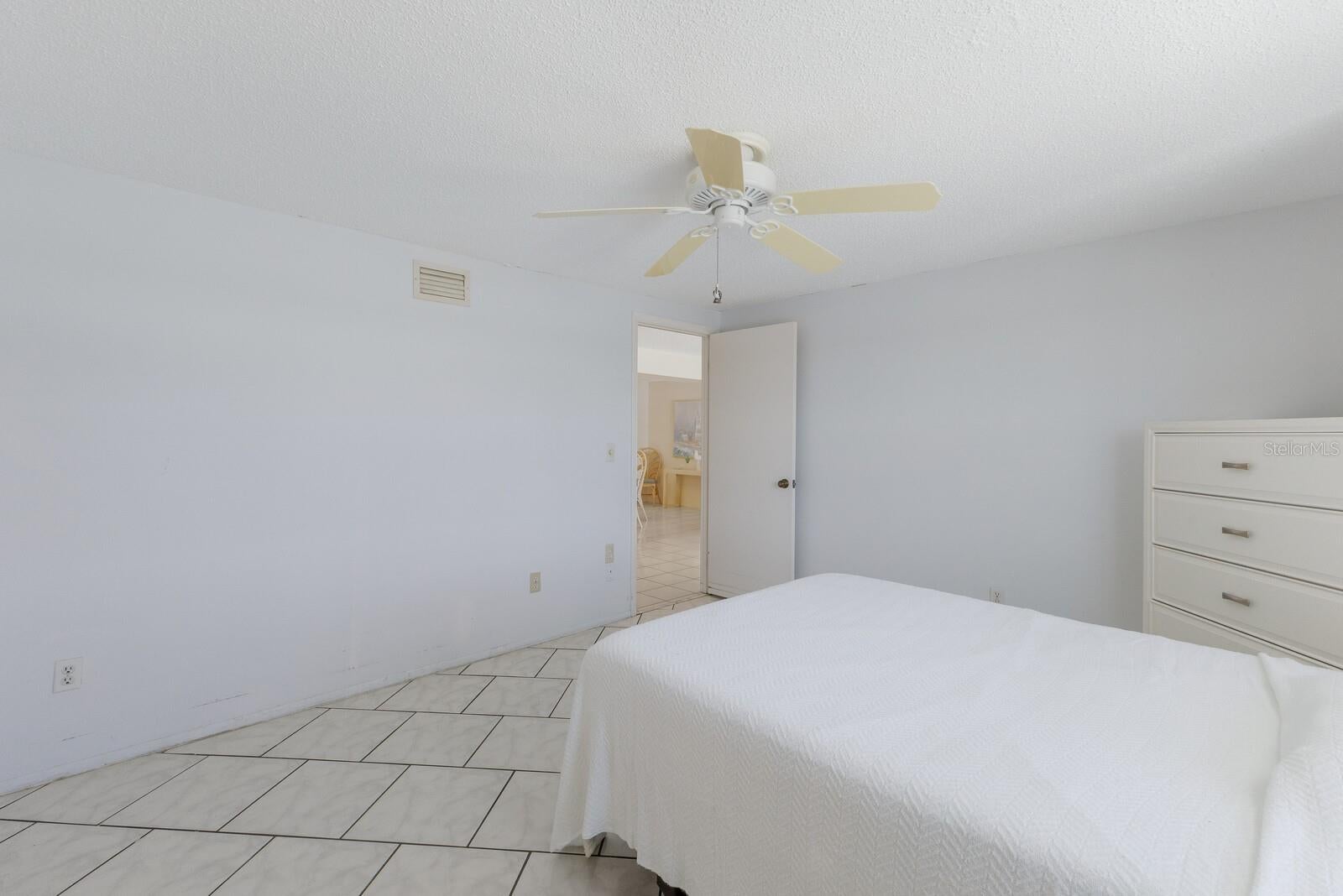 Bradenton, Florida, 34209, United States, 3 Bedrooms Bedrooms, ,3 BathroomsBathrooms,Residential,Active,1913020