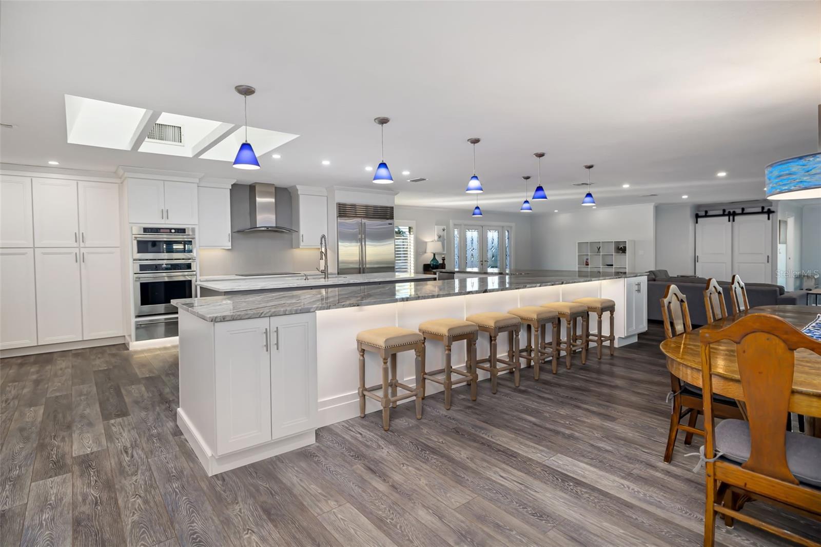 Bradenton, Florida, 34210, United States, 3 Bedrooms Bedrooms, ,3 BathroomsBathrooms,Residential,Active,1993663