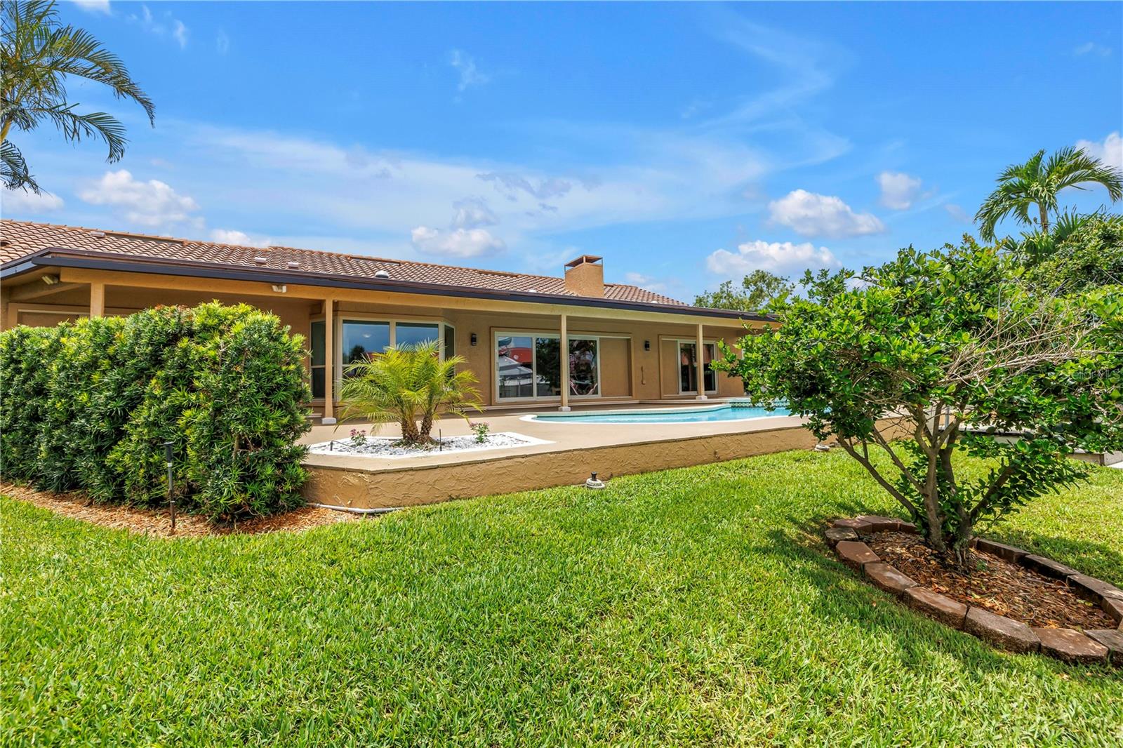 St Petersburg, Florida, 33715, United States, 3 Bedrooms Bedrooms, ,4 BathroomsBathrooms,Residential,Active,1869108