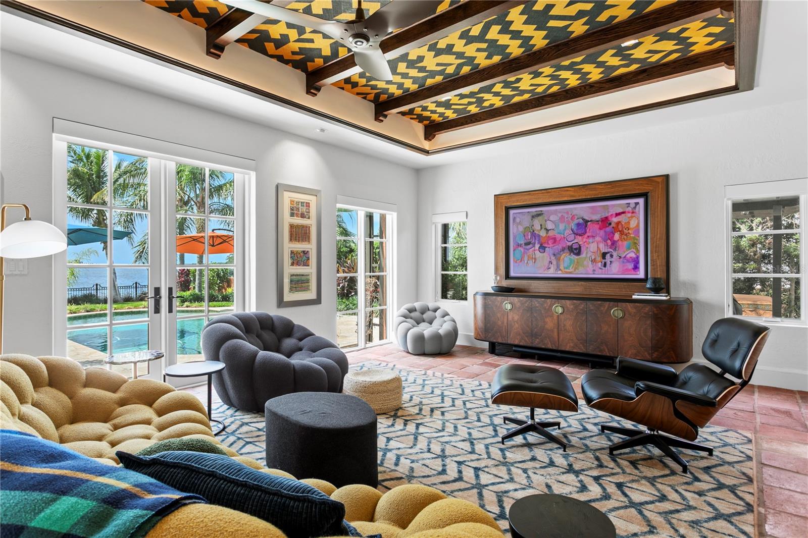 St Petersburg, Florida, 33704, United States, 6 Bedrooms Bedrooms, ,7 BathroomsBathrooms,Residential,Active,1871834