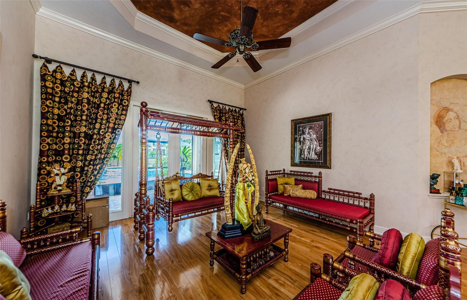 Tarpon Springs, Florida, 34688, United States, 5 Bedrooms Bedrooms, ,4 BathroomsBathrooms,Residential,Active,1853279