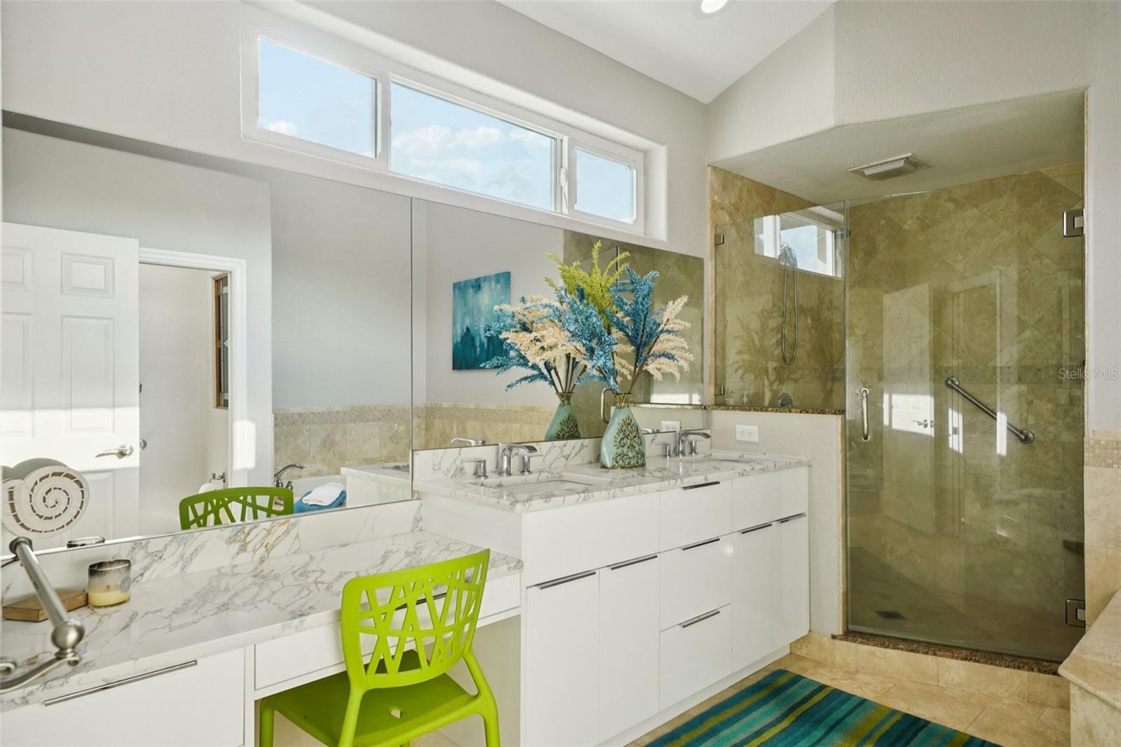 St Petersburg, Florida, 33703, United States, 4 Bedrooms Bedrooms, ,4 BathroomsBathrooms,Residential,Active,1934835