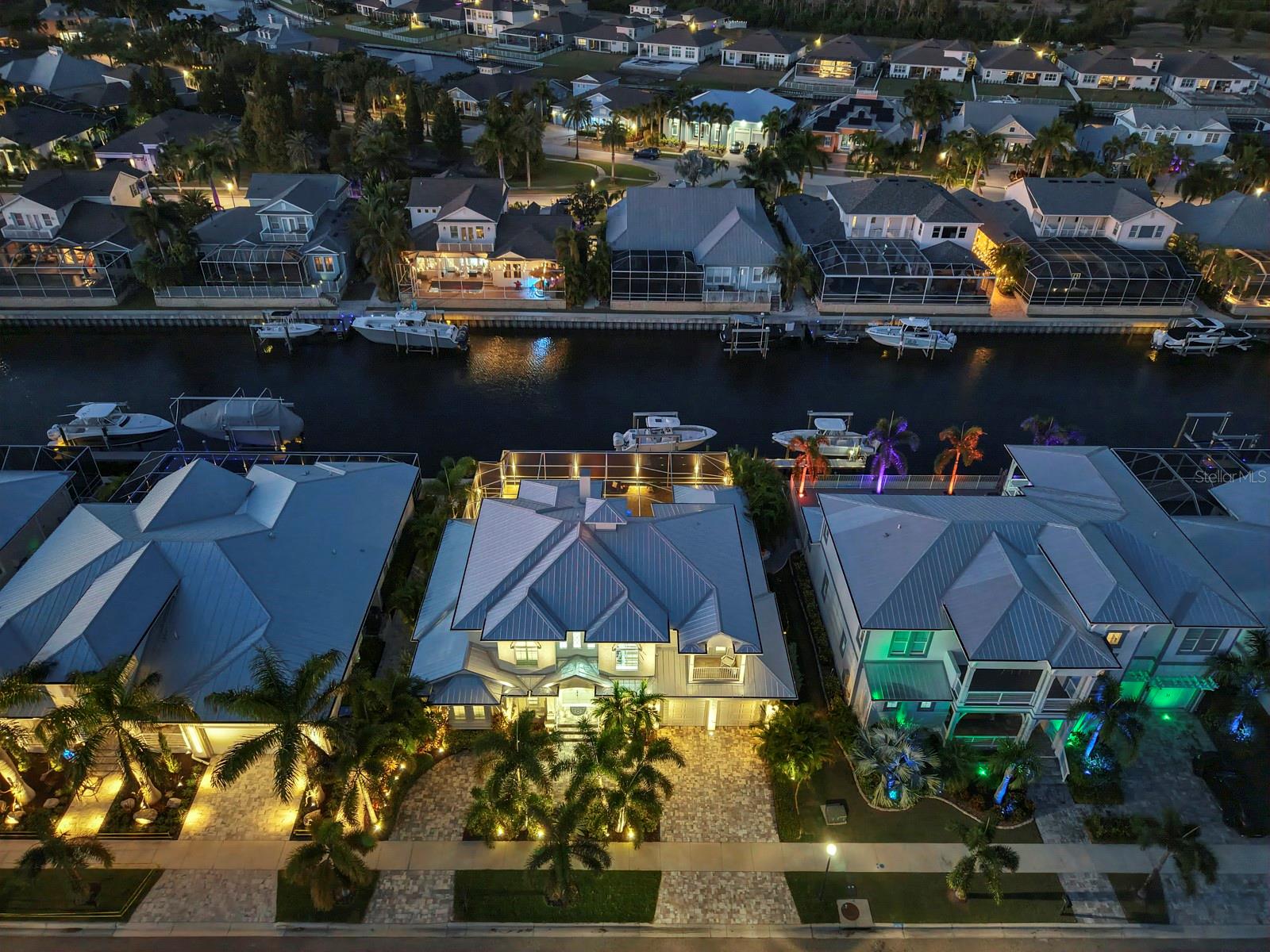 Apollo Beach, Florida, 33572, United States, 3 Bedrooms Bedrooms, ,4 BathroomsBathrooms,Residential,Active,1972155