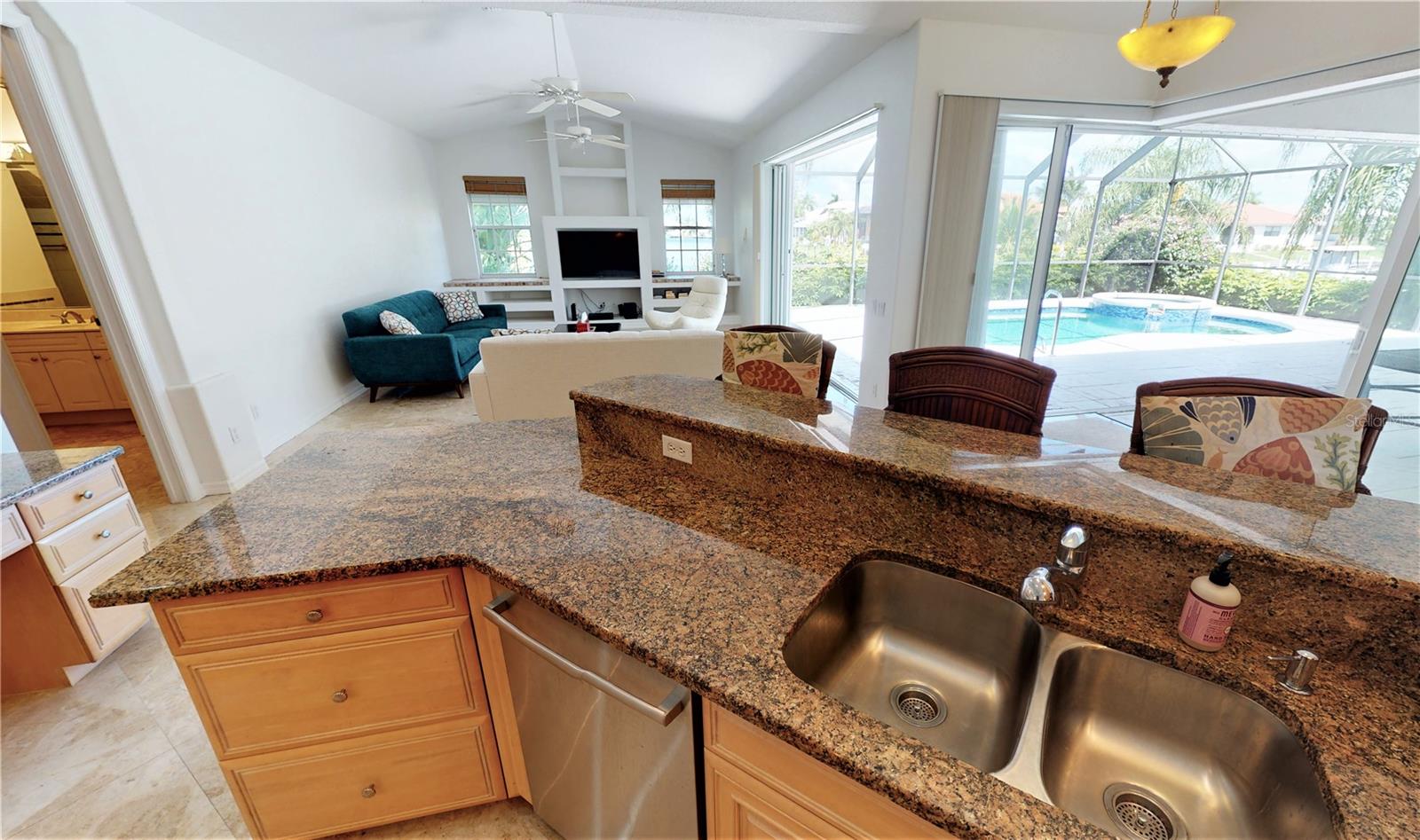 Punta Gorda, Florida, 33950, United States, ,3 BathroomsBathrooms,Residential,Active,1788571