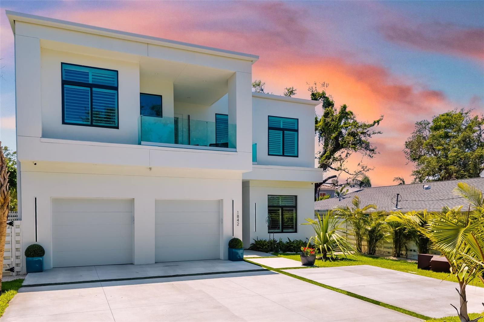 Sarasota, Florida, 34231, United States, 4 Bedrooms Bedrooms, ,5 BathroomsBathrooms,Residential,Active,1773507