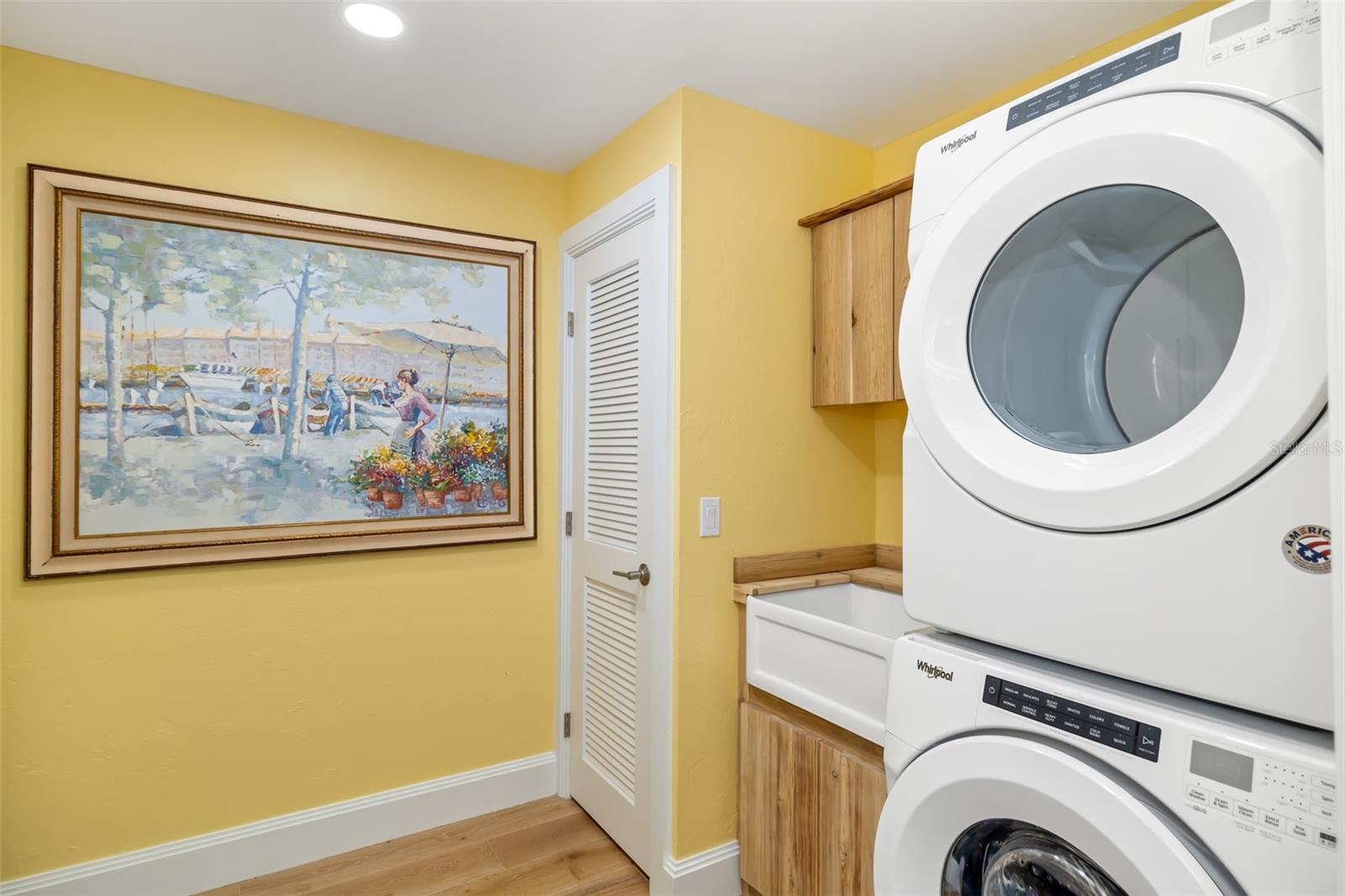 Longboat Key, Florida, 34228, United States, 3 Bedrooms Bedrooms, ,4 BathroomsBathrooms,Residential,Active,1995265