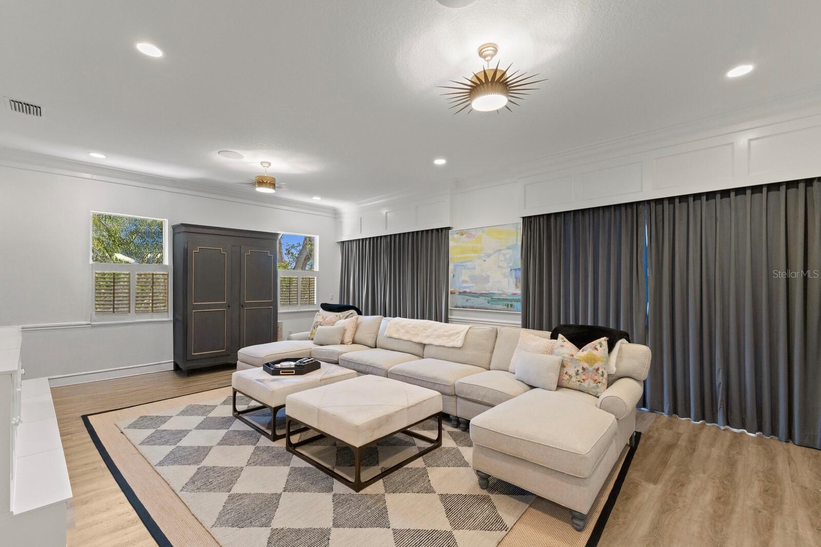 Bradenton, Florida, 34209, United States, 5 Bedrooms Bedrooms, ,6 BathroomsBathrooms,Residential,Active,1800164