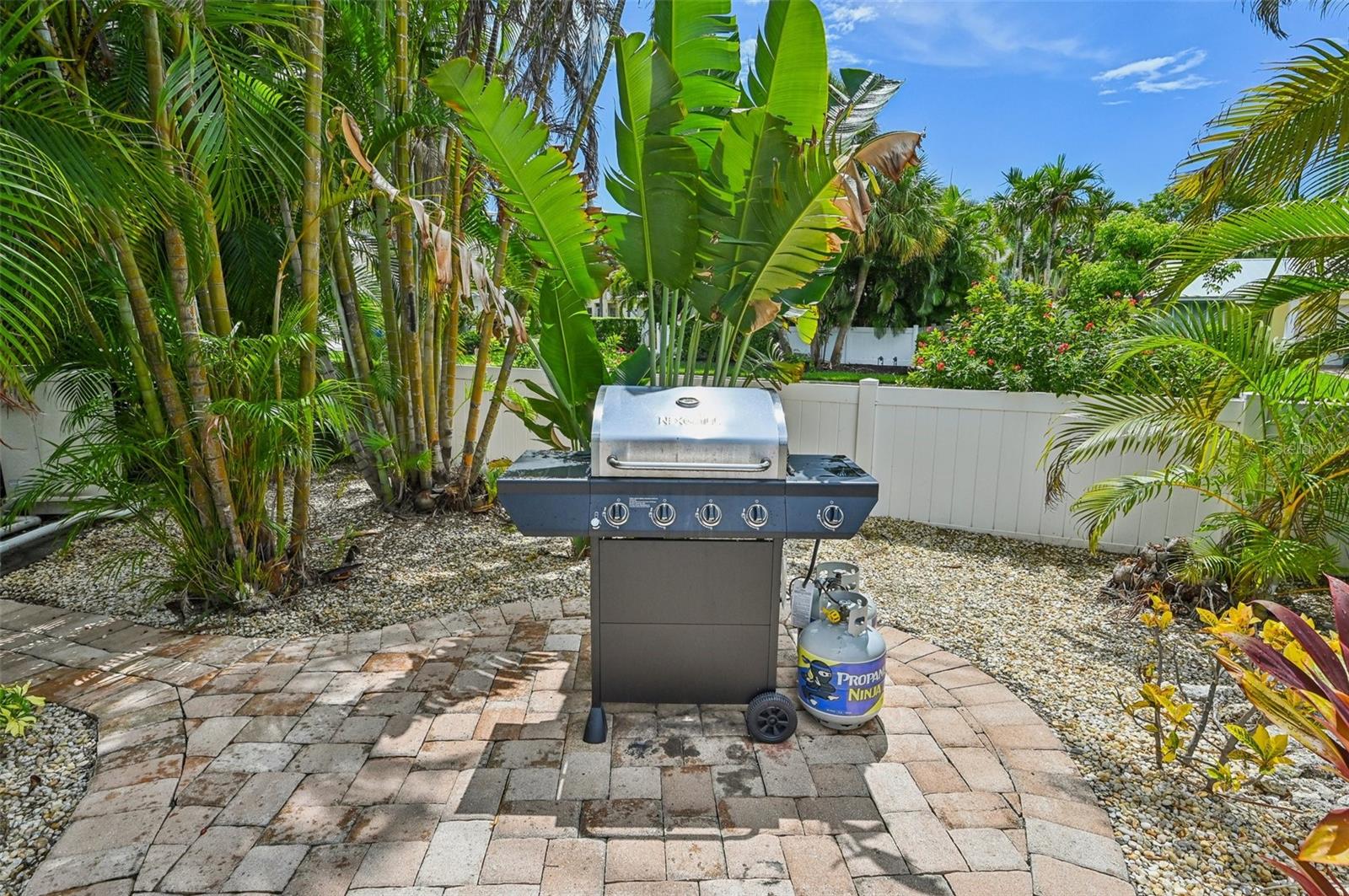 Holmes Beach, Florida, 34217, United States, 4 Bedrooms Bedrooms, ,3 BathroomsBathrooms,Residential,Active,1876877