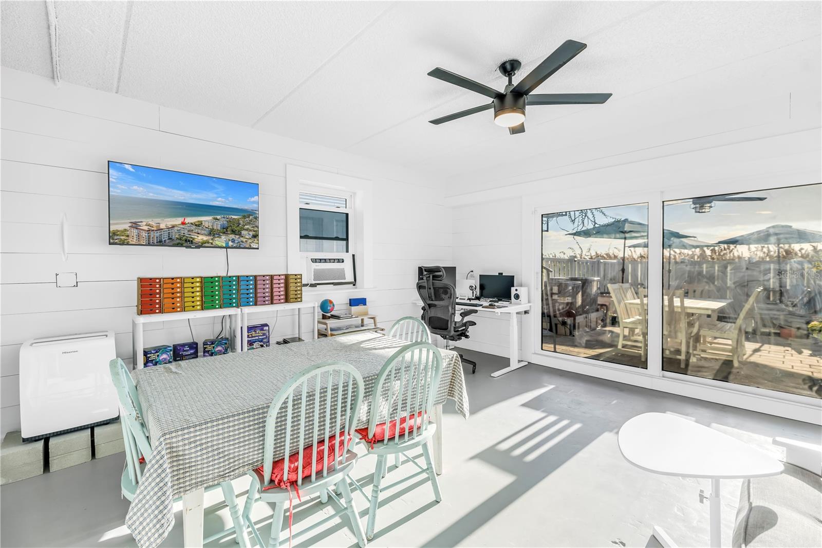 Treasure Island, Florida, 33706, United States, 3 Bedrooms Bedrooms, ,3 BathroomsBathrooms,Residential,Active,1988464